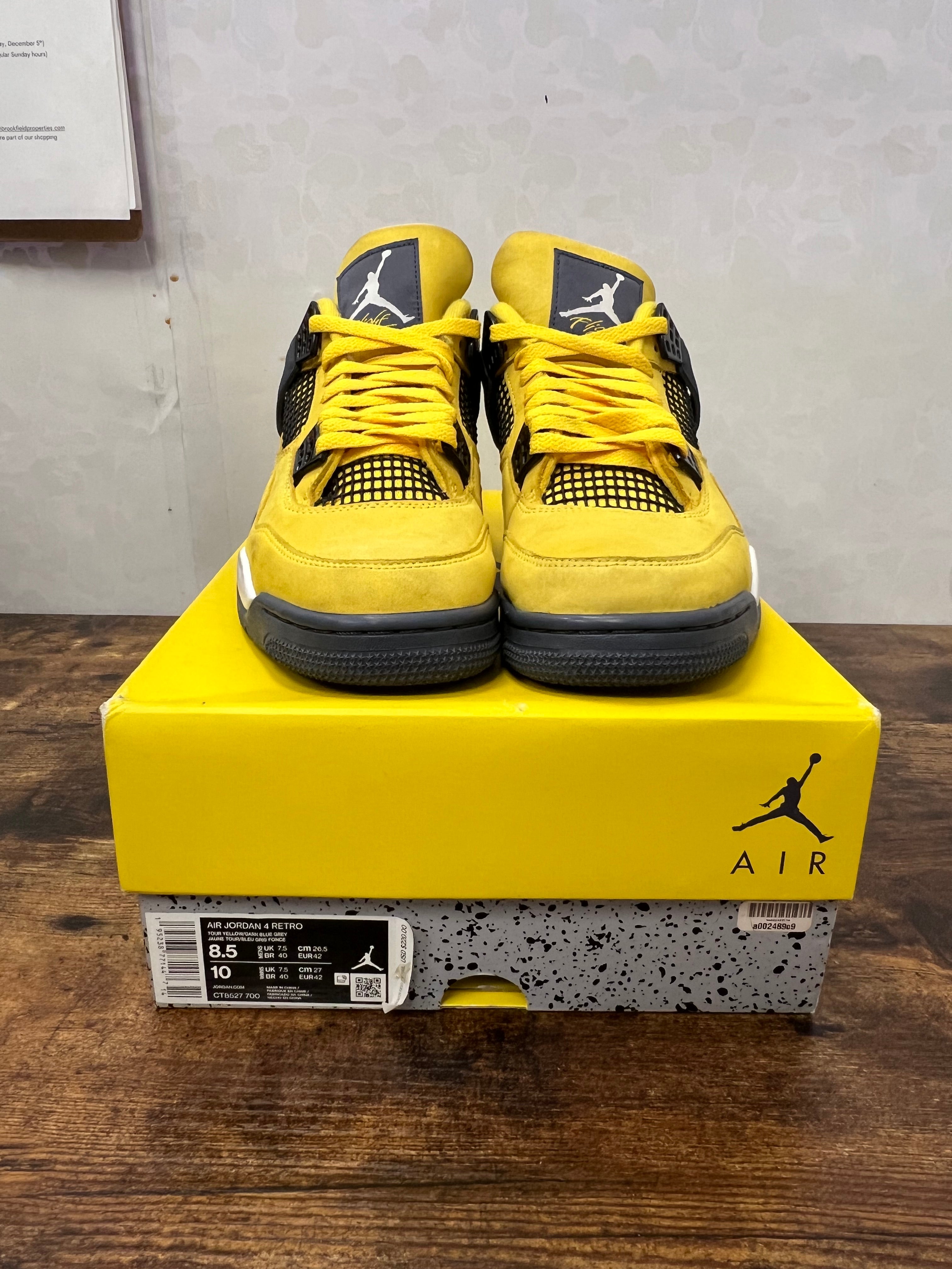 Jordan 4 lighting preowned size 8.5M