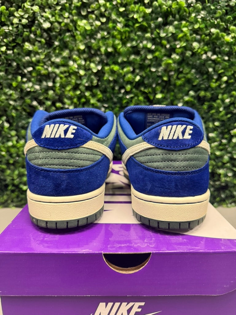 Nike SB Dunk Low “Deep Royal” Size 10.5 Preowned