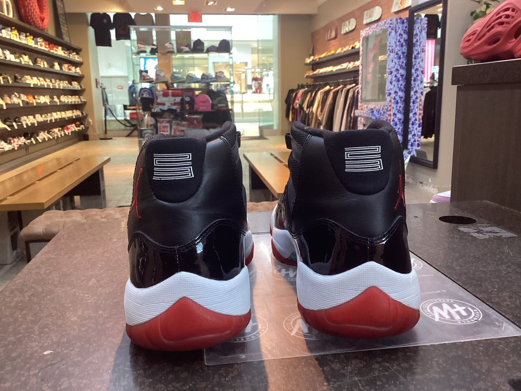 Jordan 11 “Bred” 2012 Pre Owned Size 8.5