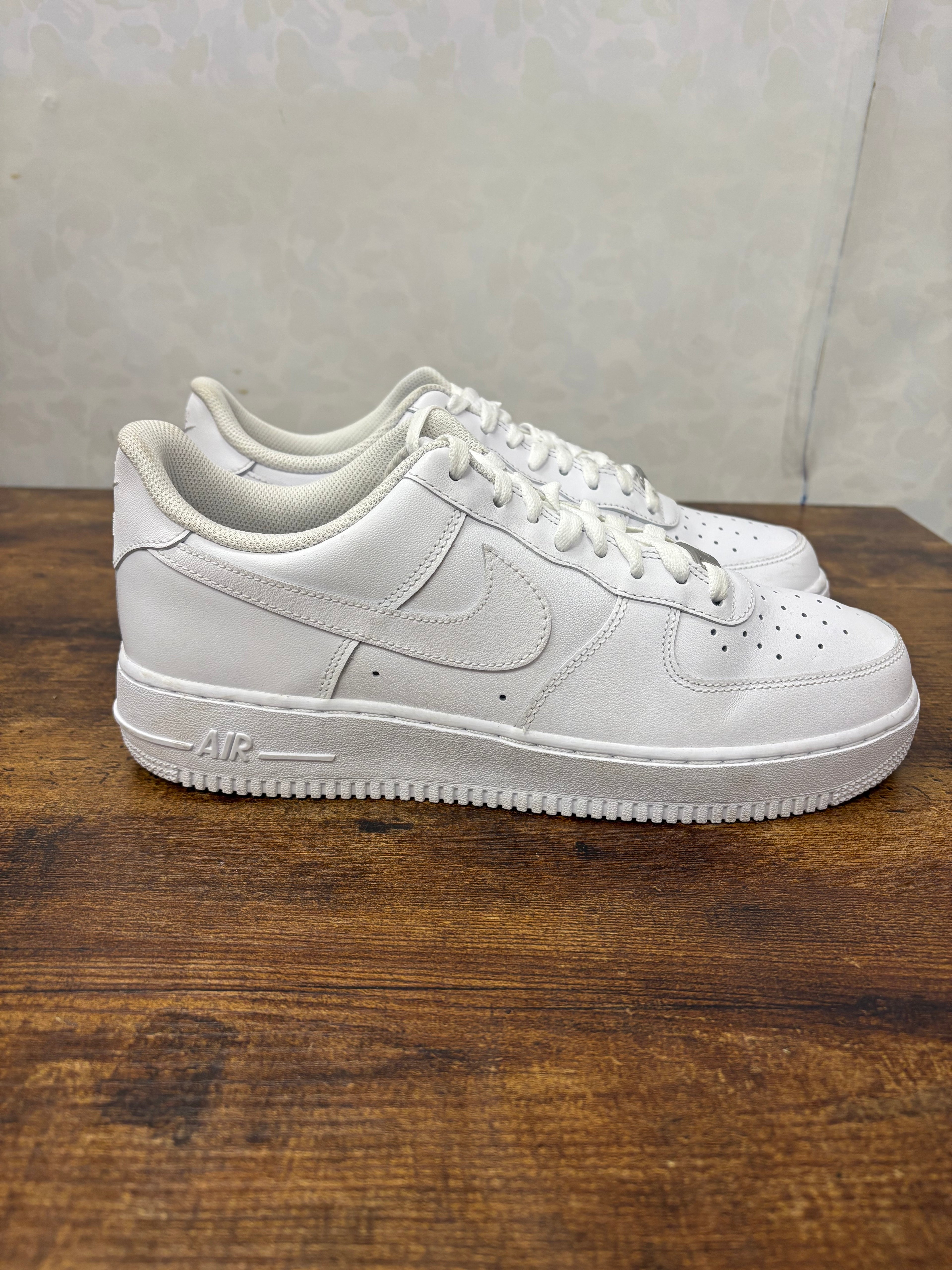Nike Air Force 1 Low White Preowned Size 10