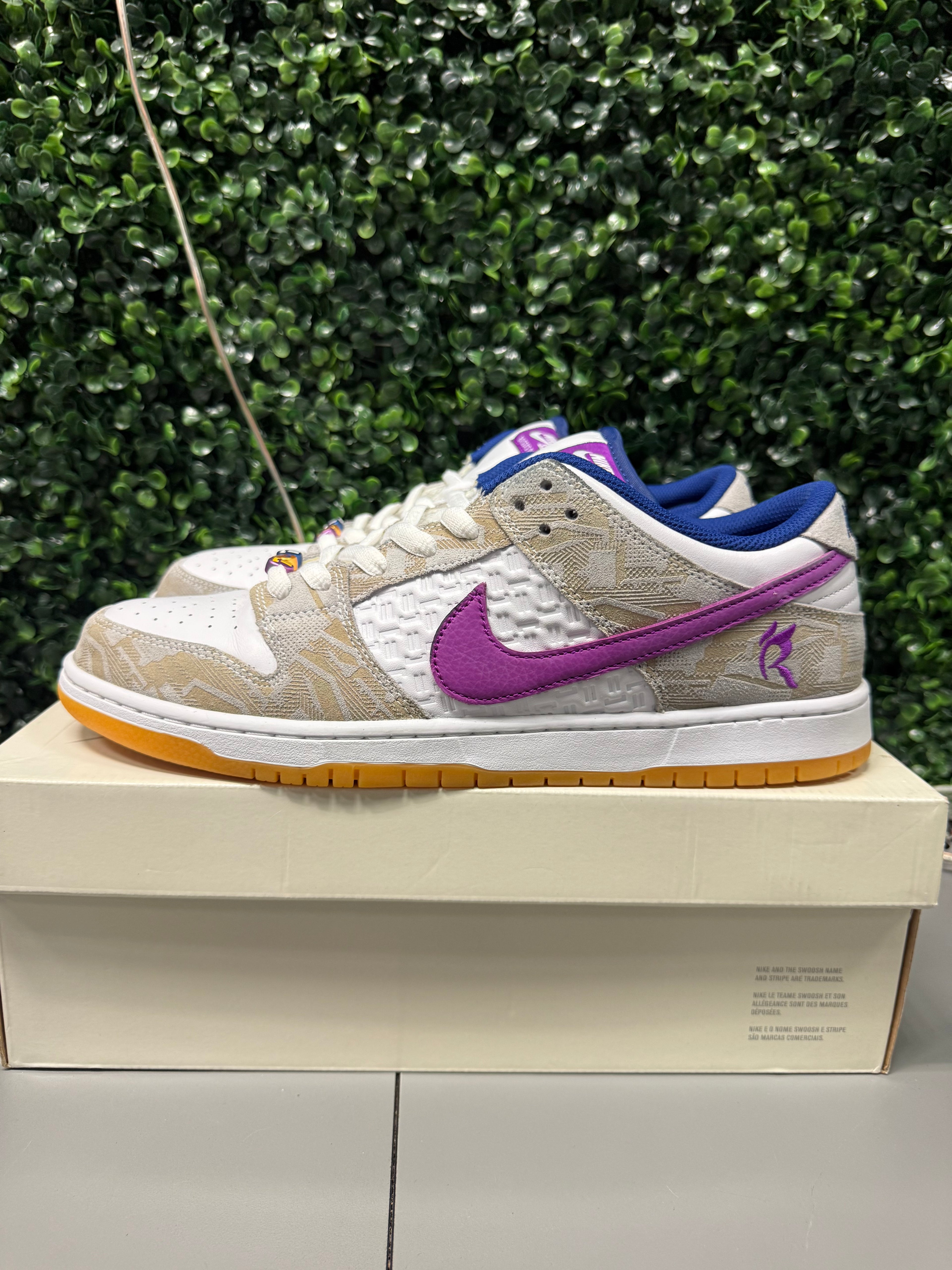 Nike SB Dunk Low "Rayssa Leal” Size 13 Preowned