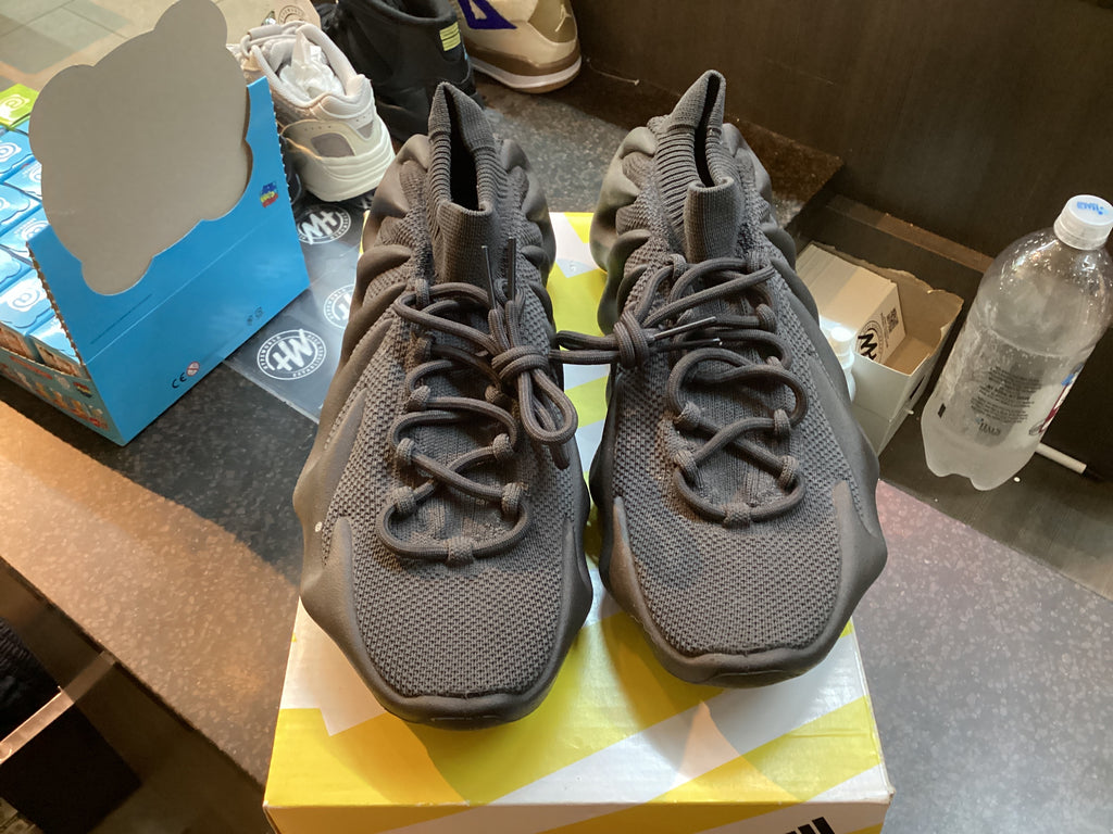 Yeezy 450 “Utility Black” Preowned Size 11 Rep Box