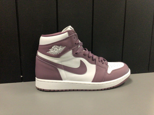 Jordan 1 High “Mauve” Size 9 Preowned