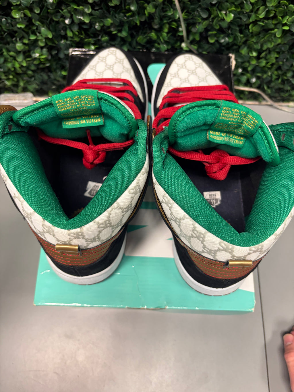 Nike SB Dunk High Black Sheep "Paid in Full" (GUCCI) Size 11 Preowned