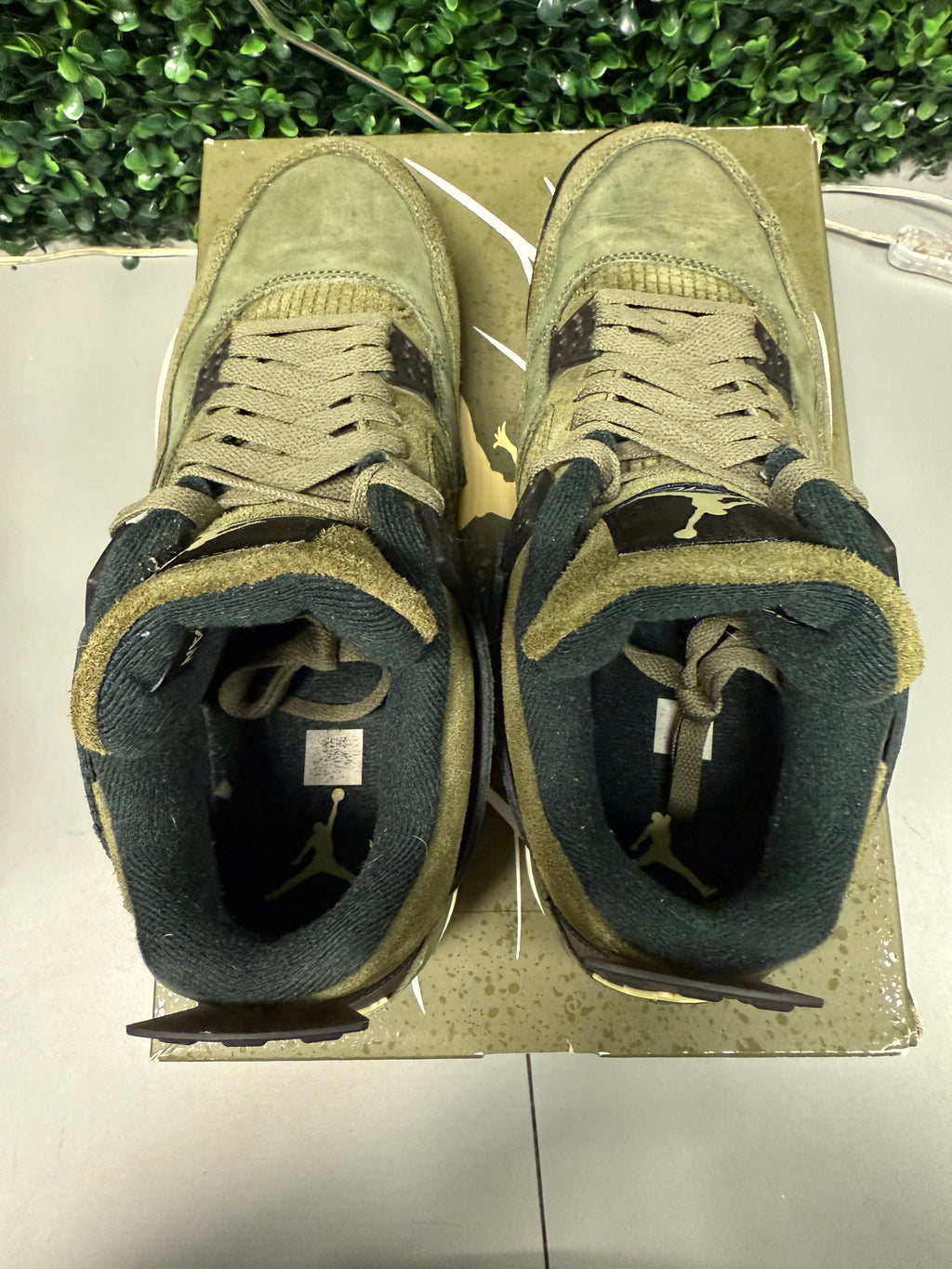 Jordan 4 "Craft Olive" Size 10.5 Preonwed