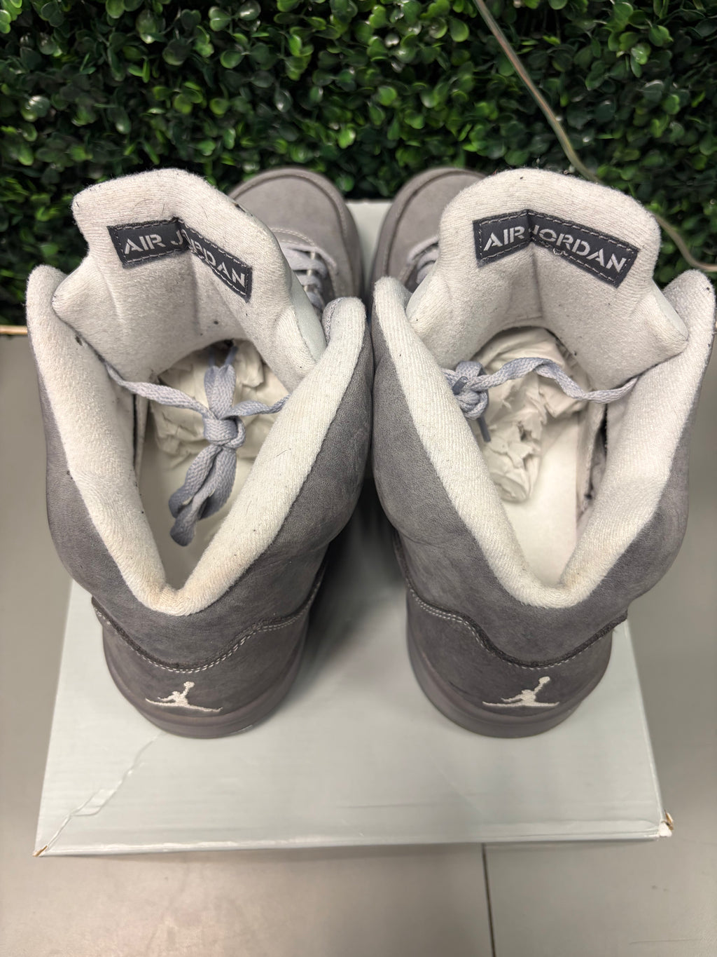 Jordan 5 Retro "Wolf Grey" Size 11.5 Preowned