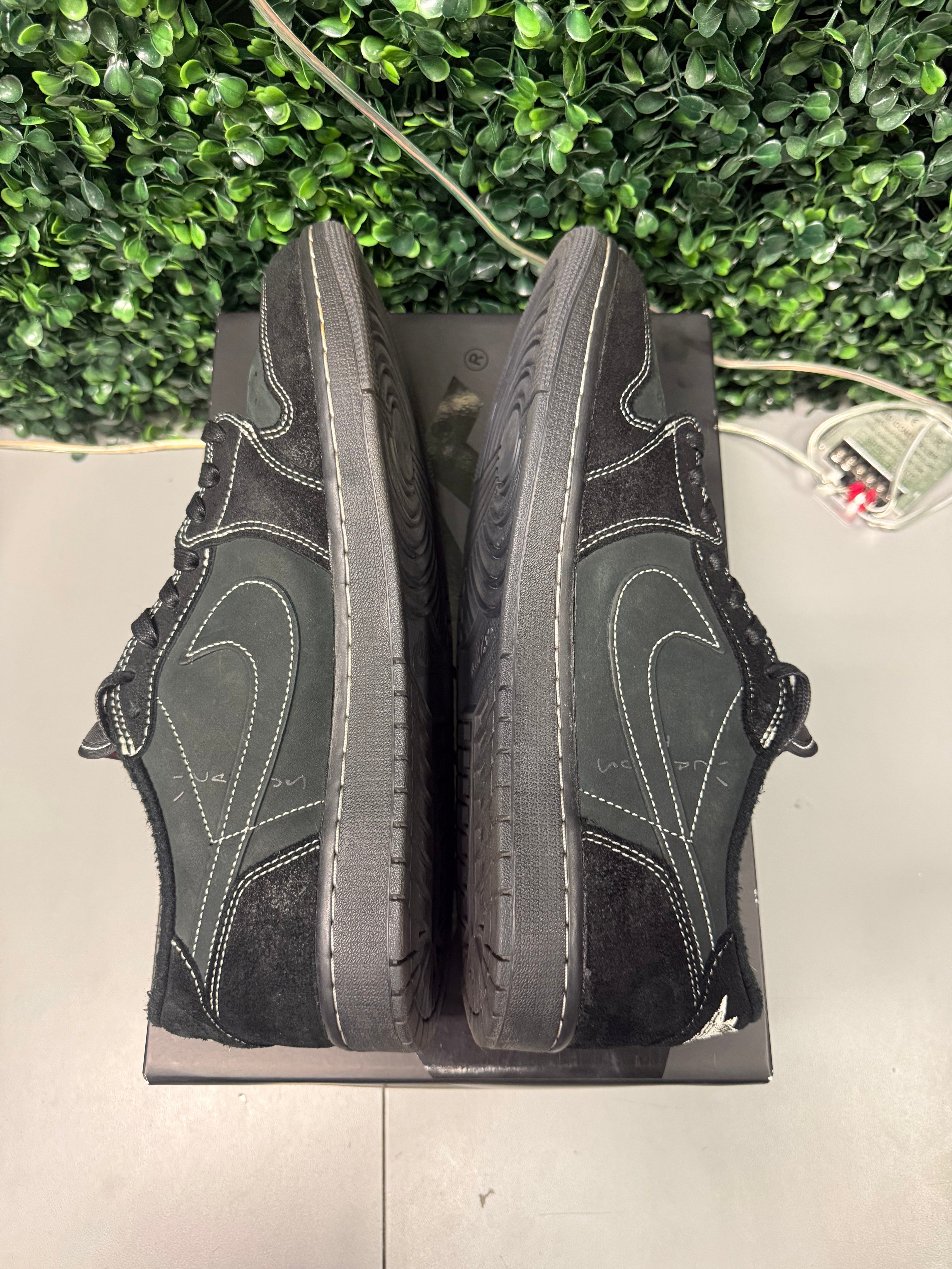 Jordan 1 Low X Travis Scott "Phantom" Size 11.5 Preowned