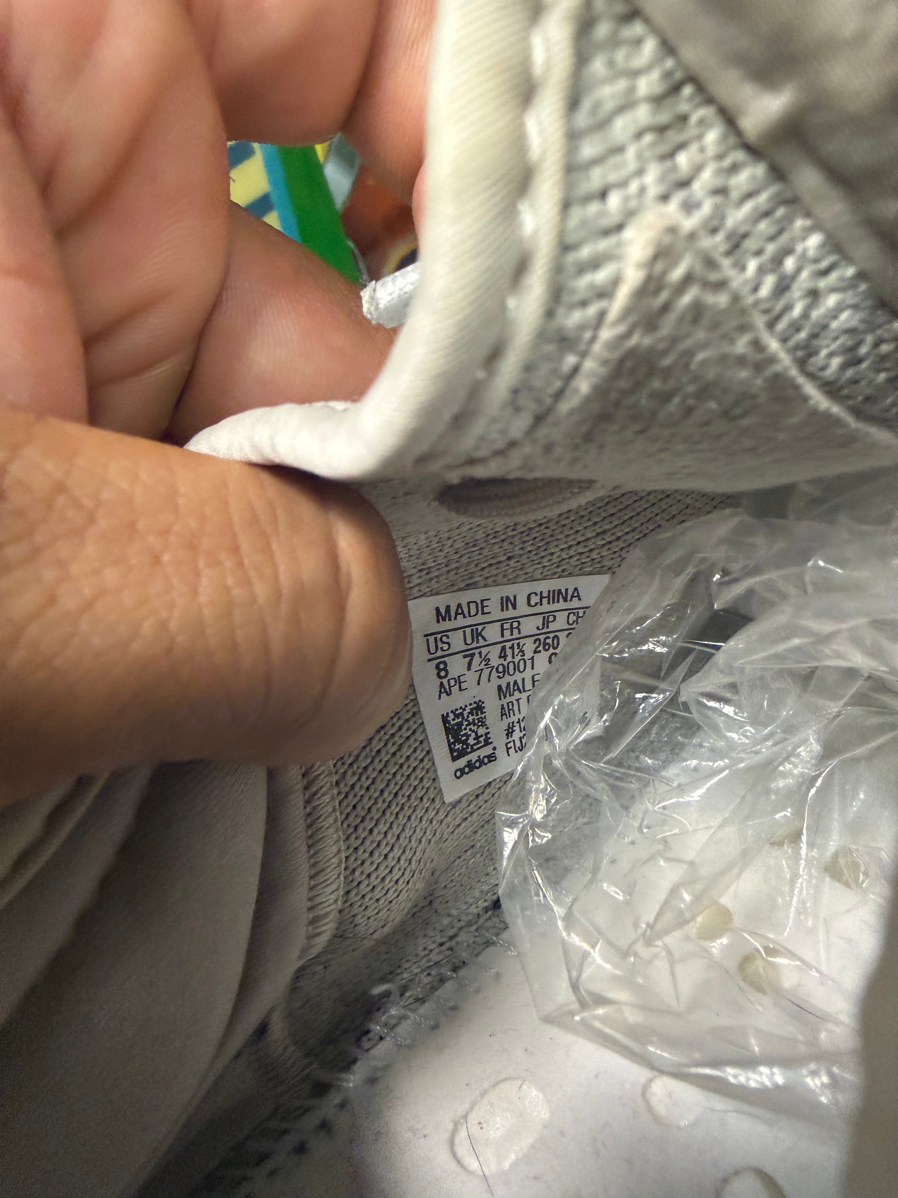 adidas Yeezy Boost 350 V2 "Sesame" Size 8 Preowned
