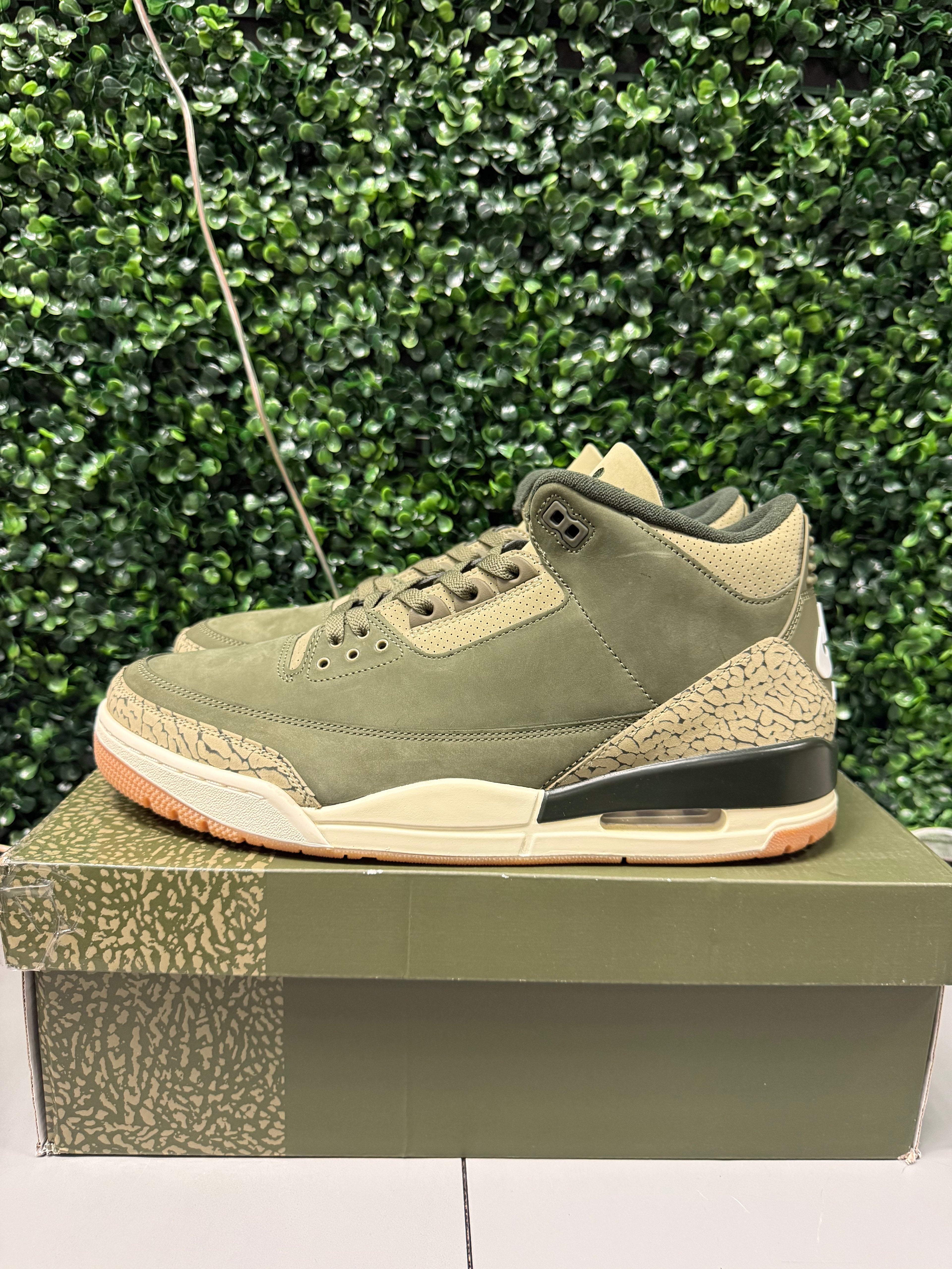 Jordan 3 “Olive” Size 13 Tried On