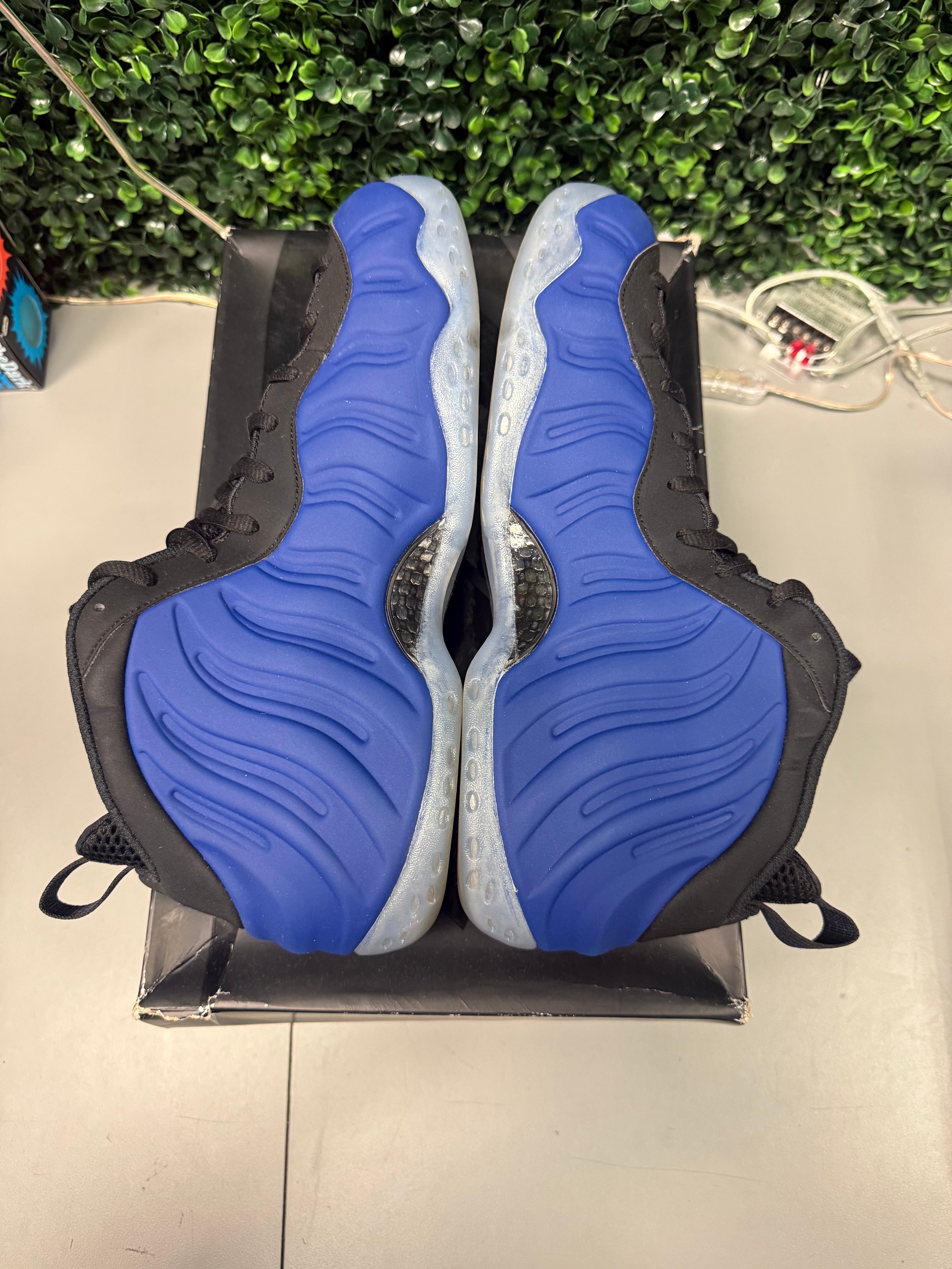 Nike Air Foamposite One "Deep Royal" Size 11.5 Preowned