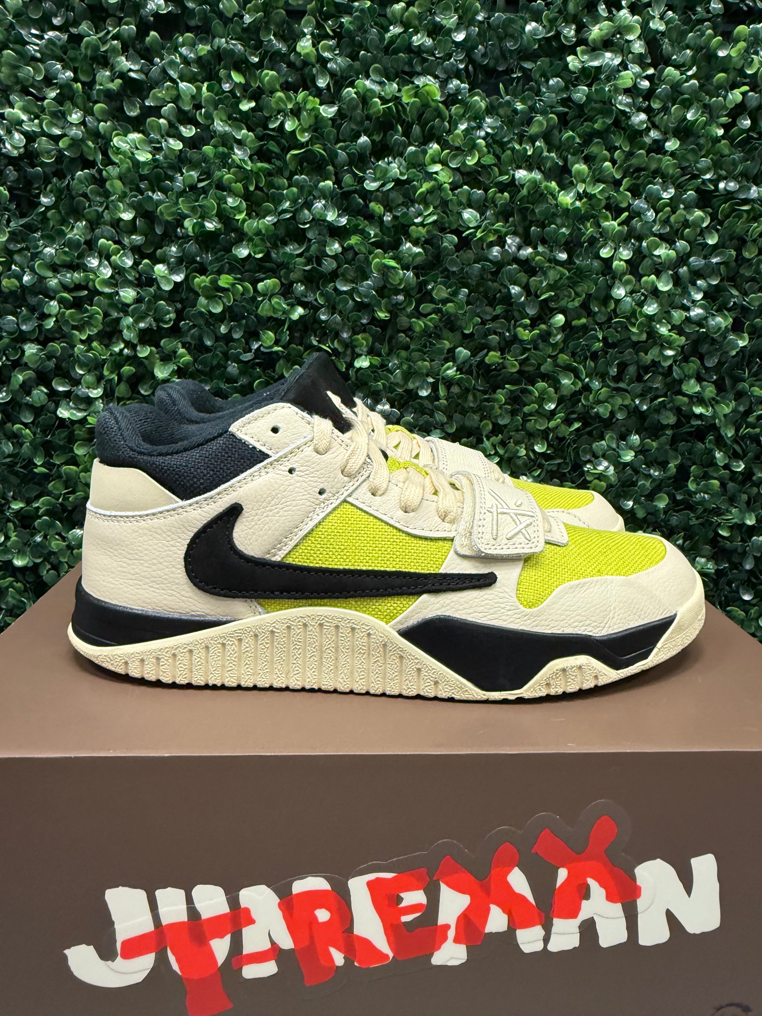 Jordan Jumpman Jack X Travis Scott "Bright Cactus" Size 9.5 Preowned