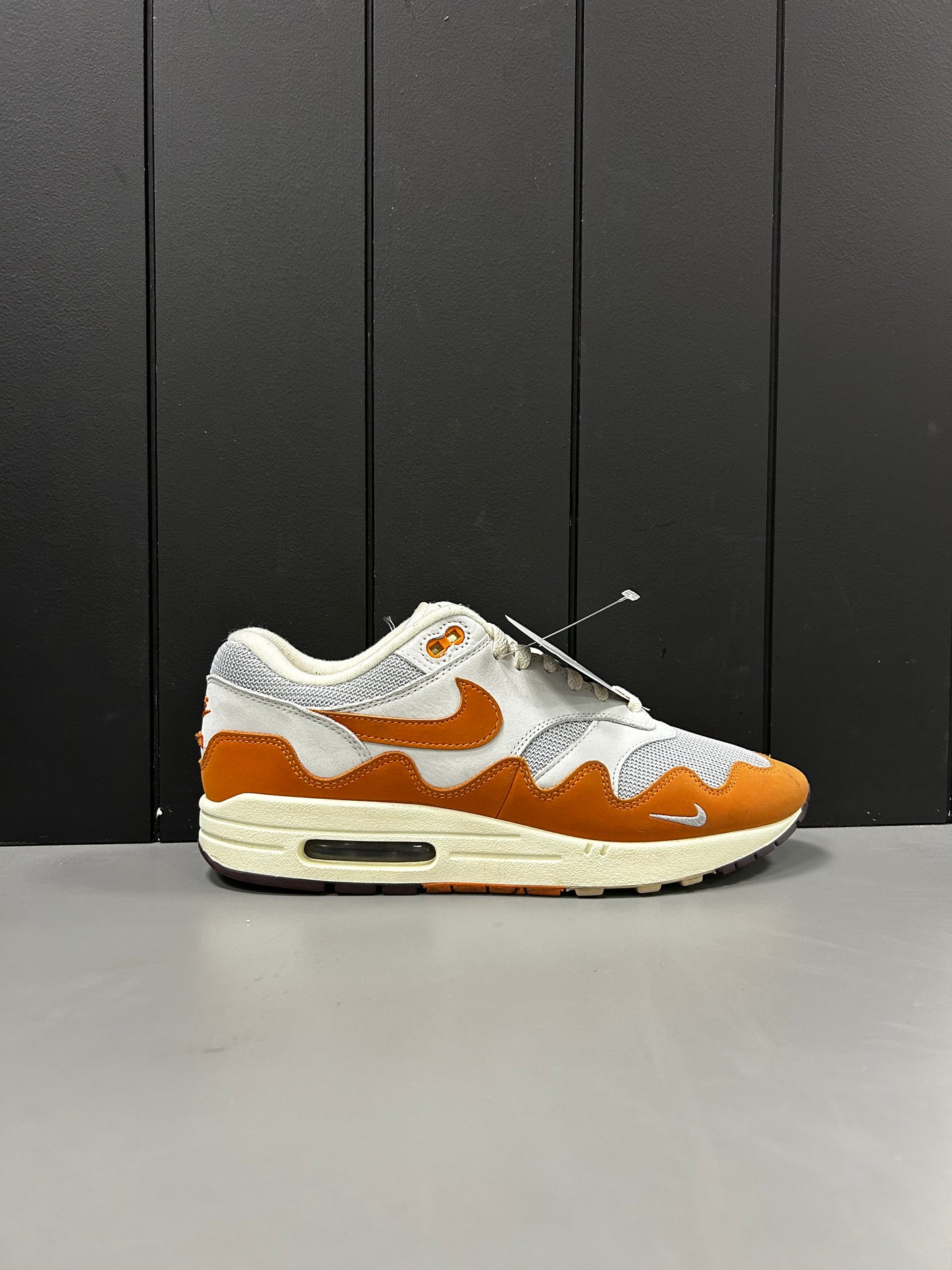 Nike Air Max X Patta "Monarch" Size 10.5 Preowned