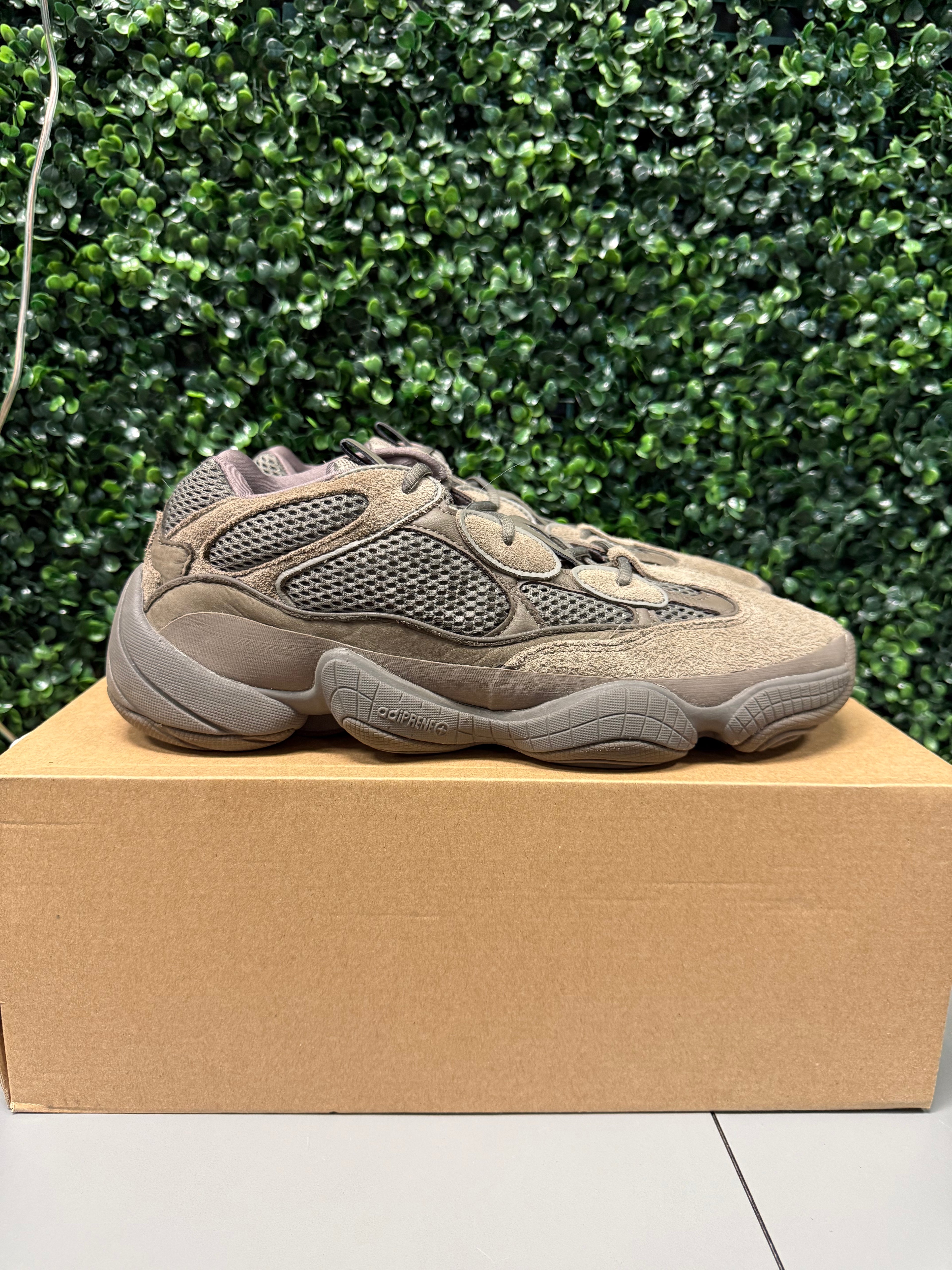 Yeezy 500 "Clay Brown" Size 12.5 Preowned