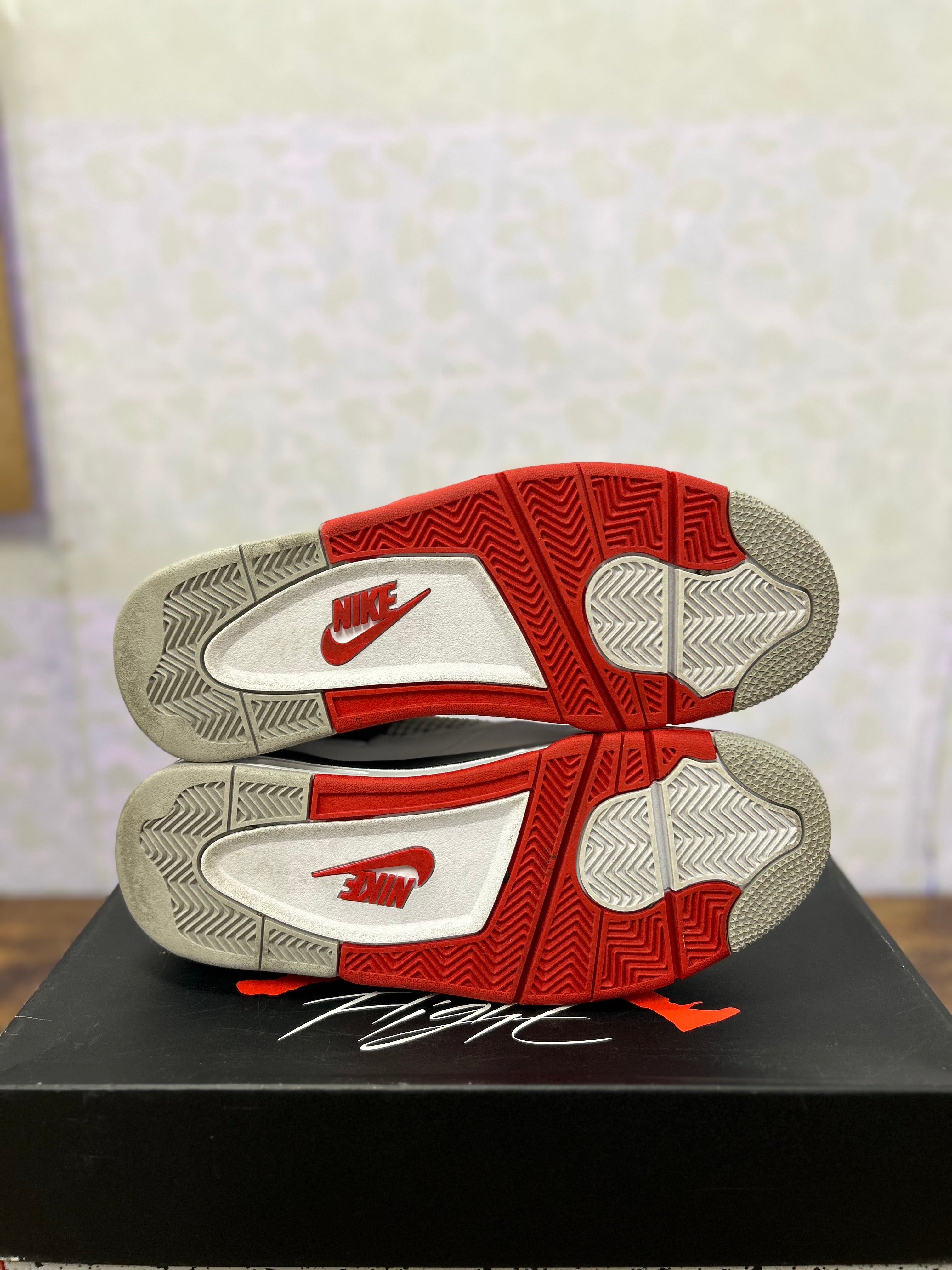 Jordan 4 “Fire Red” Preowned Size 9.5