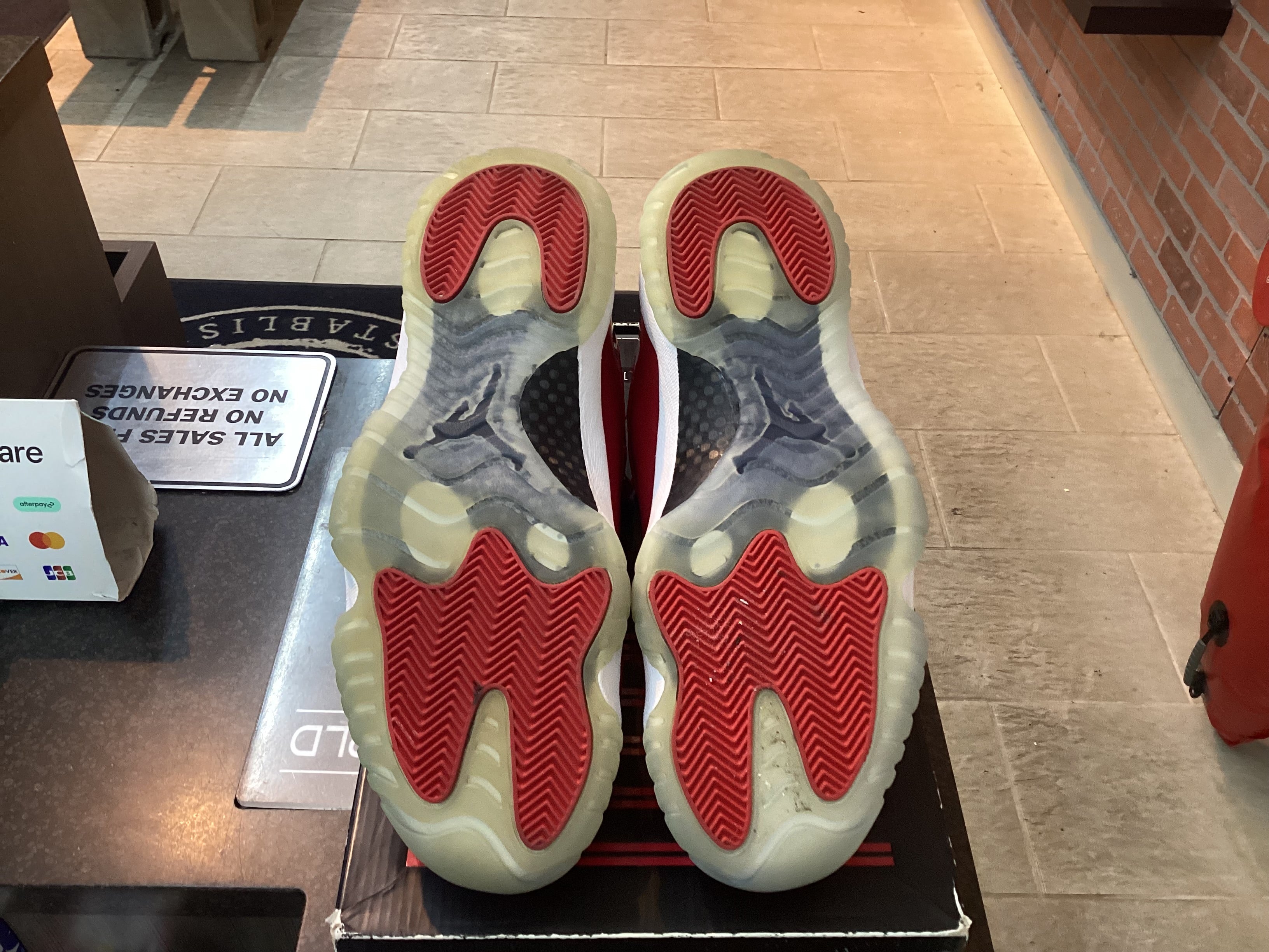 Jordan 11 High “Win Like 96” Size 12 Preowned