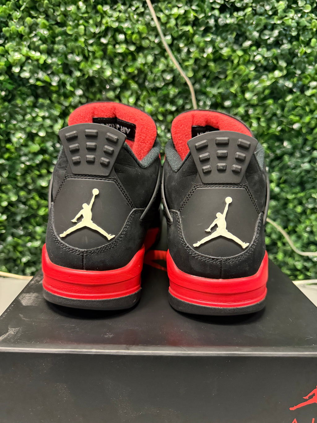 Jordan 4 "Red Thunder" Size 9 Preowned