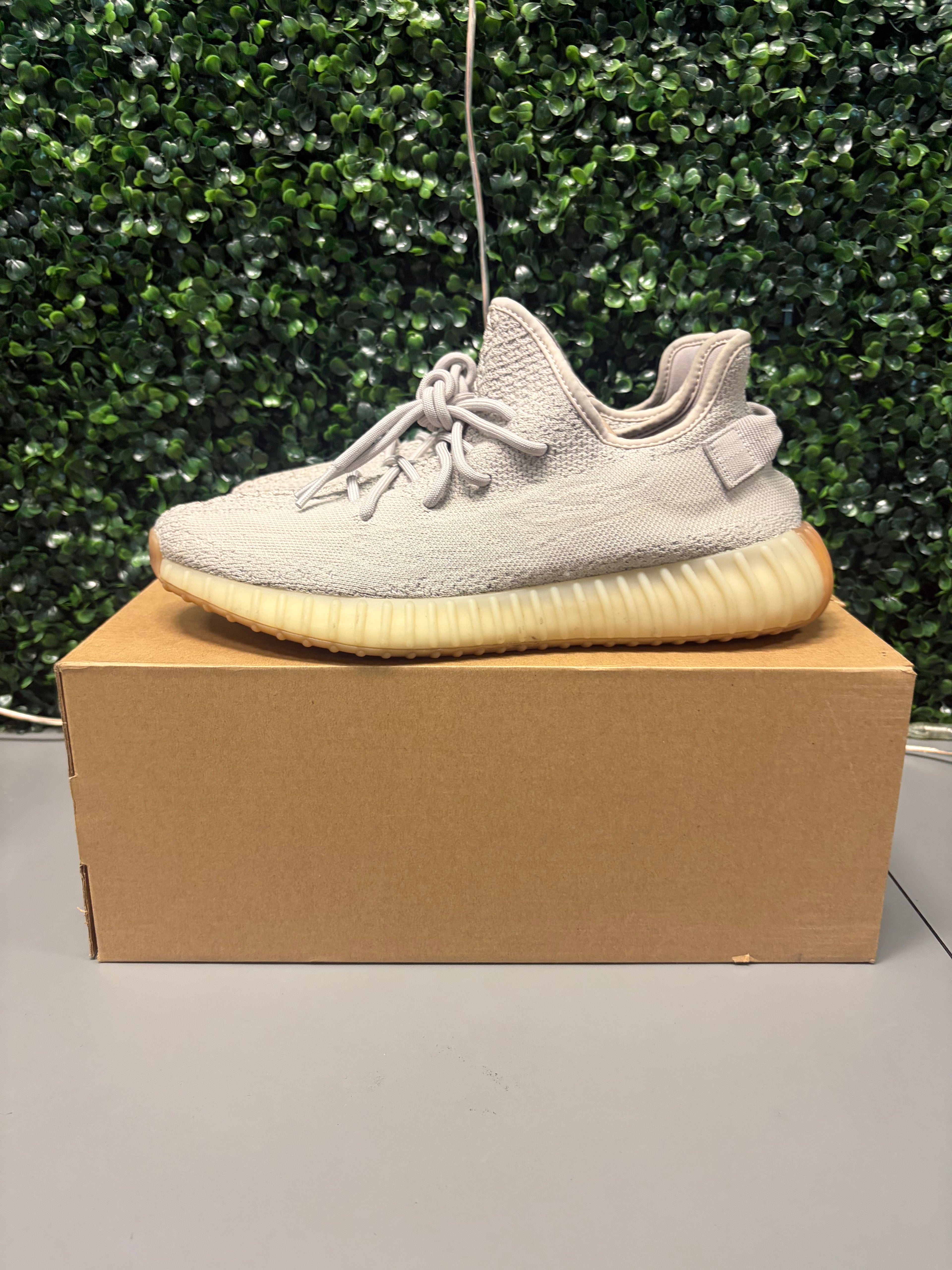 Adidas Yeezy Boost 350 V2 "Sesame" Size 11.5 Preowned