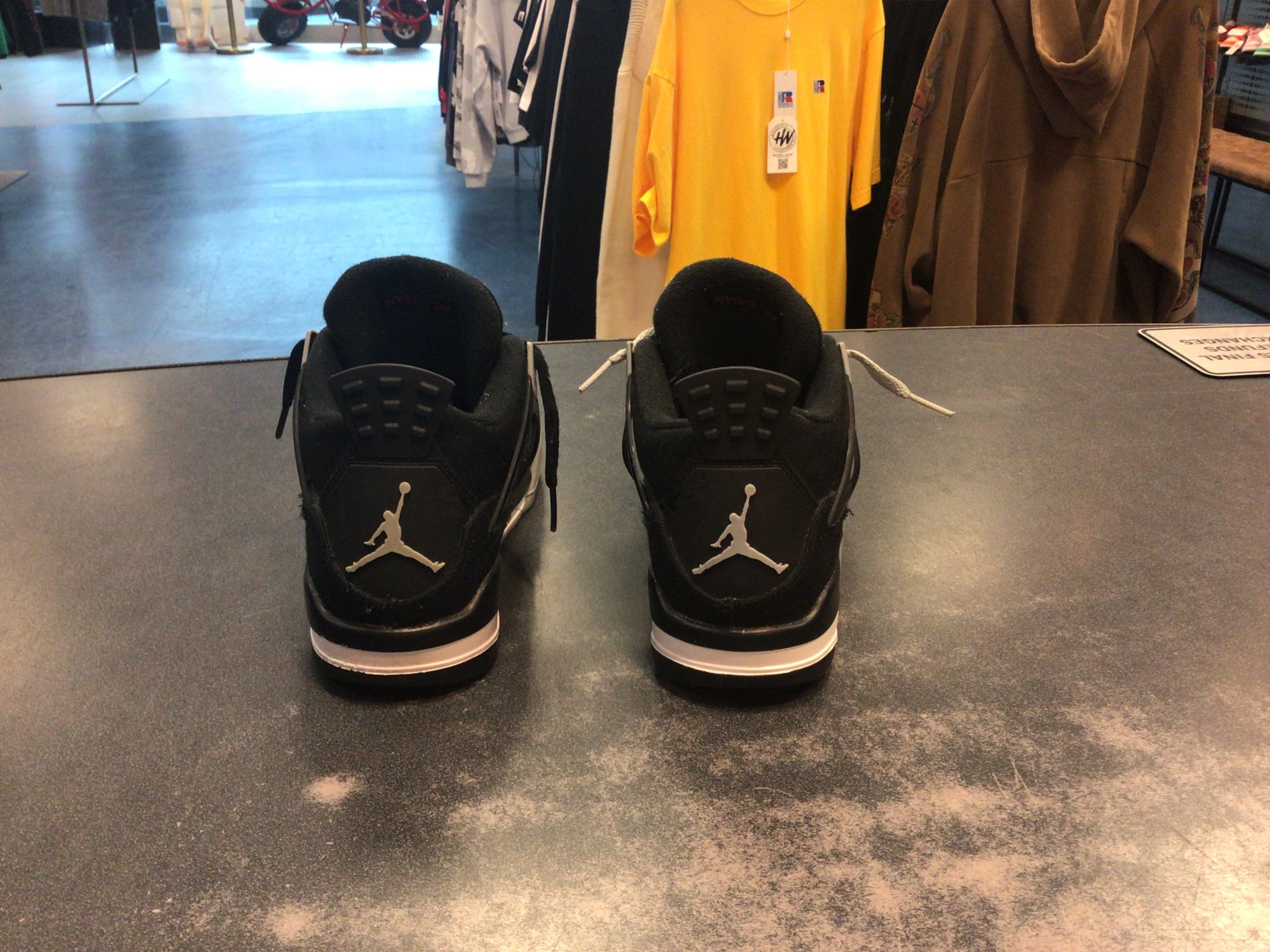 Jordan 4 Retro “Black Canvas” (GS) preowned size 6y no box