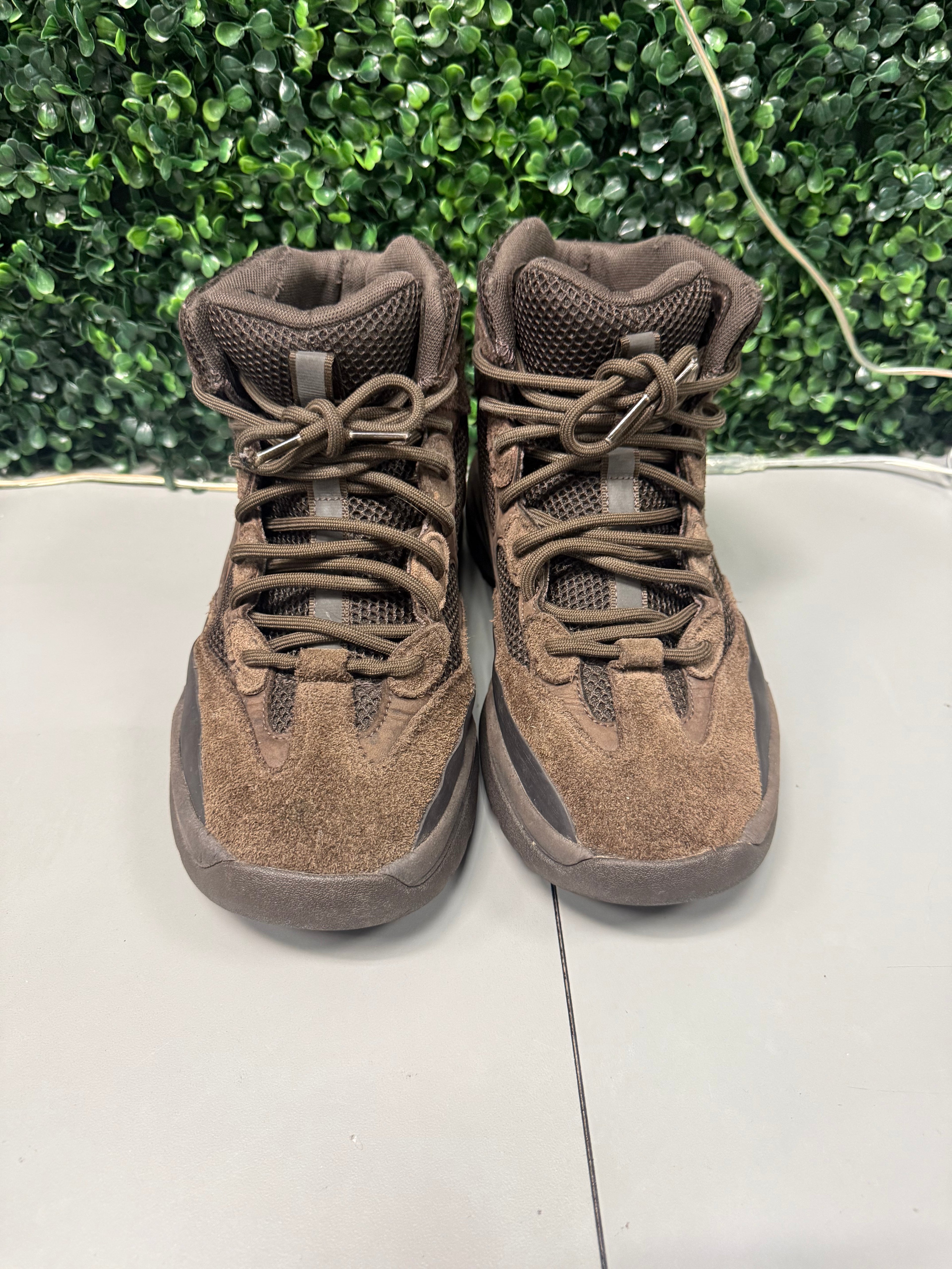 Adidas Yeezy Desert Boot "Oil" Size 10 Preowned