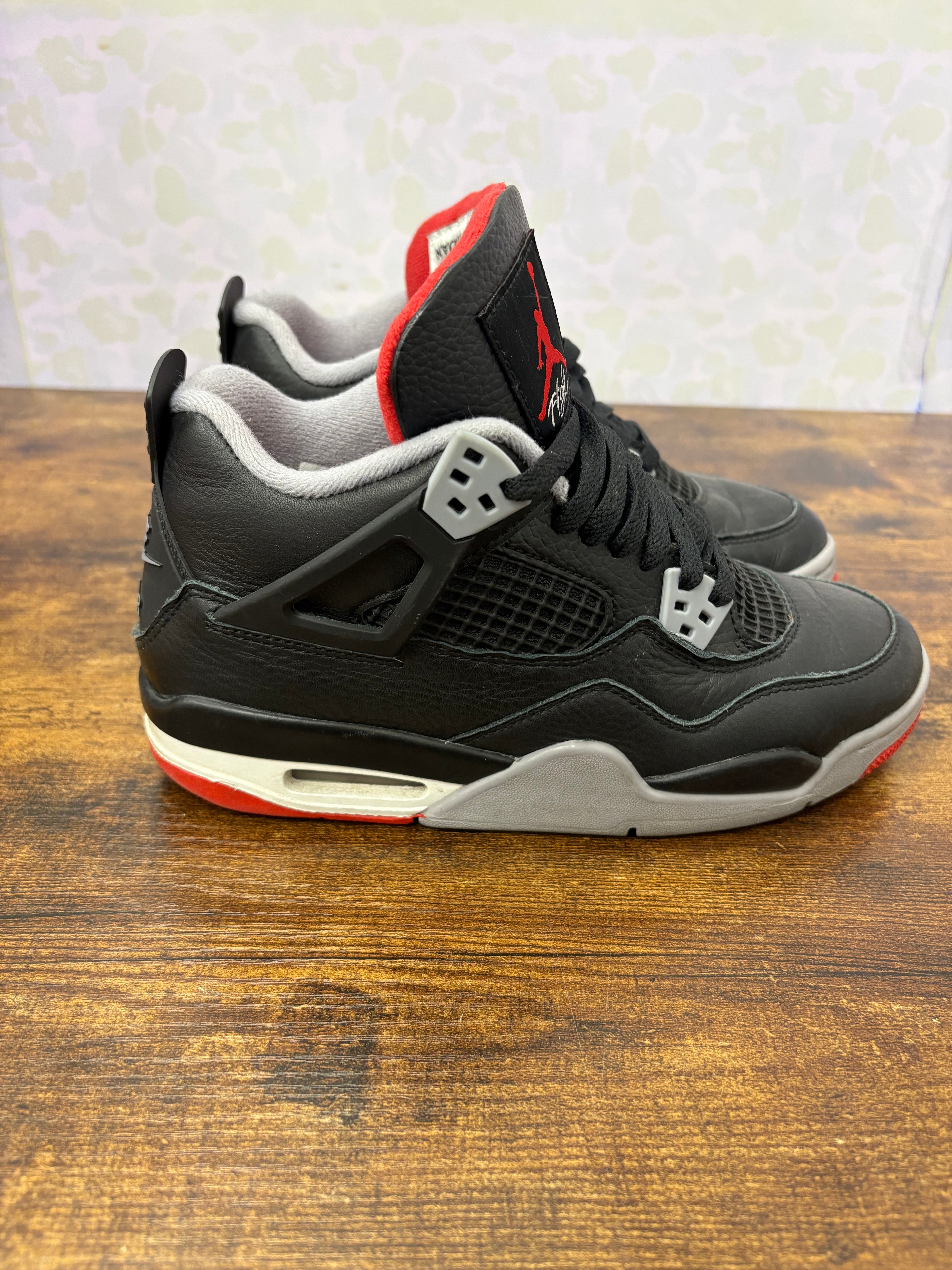 Jordan 4 “Bred Reimagined” Size 5.5Y Preowned No Box