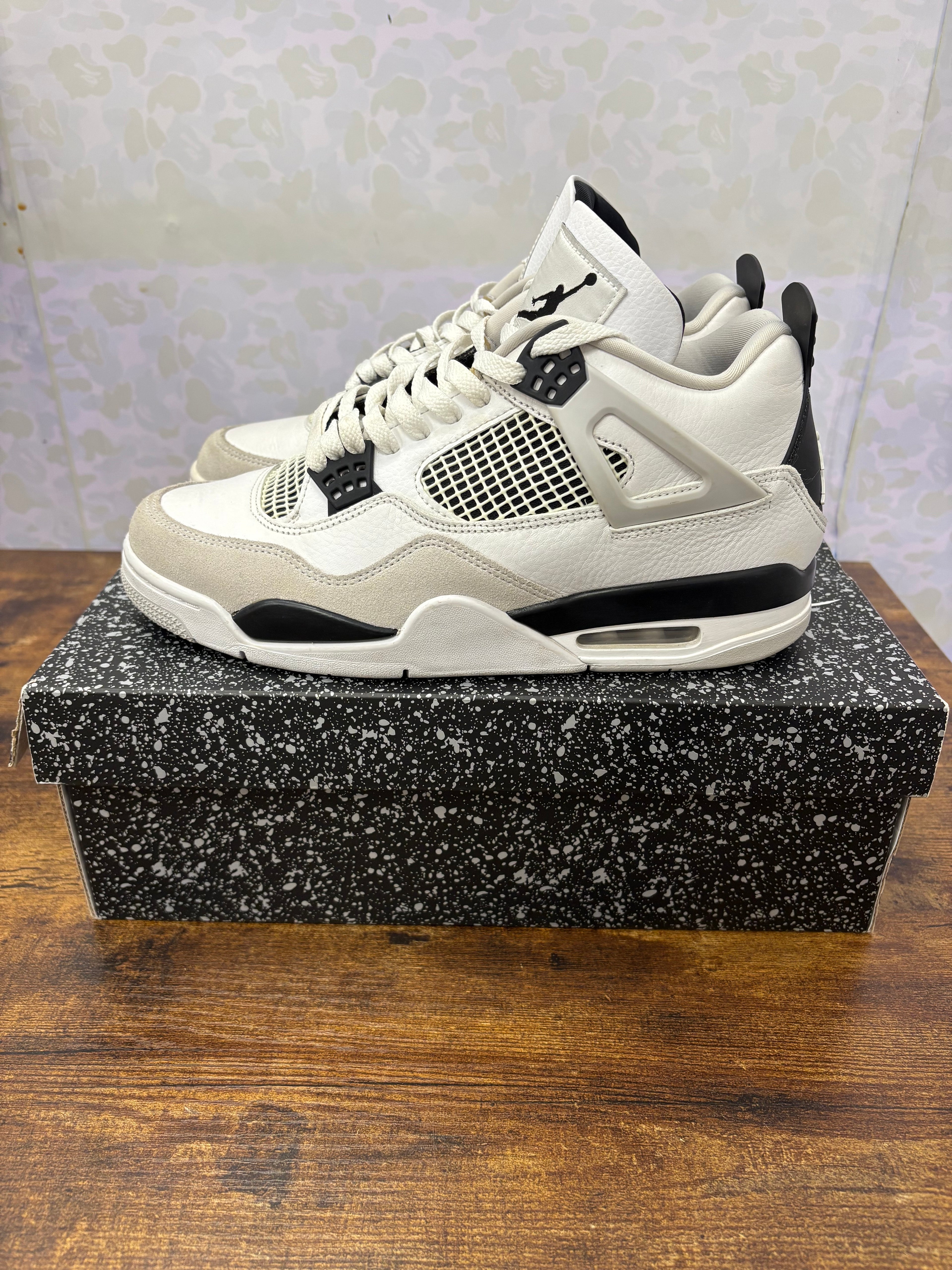 Jordan 4 “Military Black” Preowned Size 10