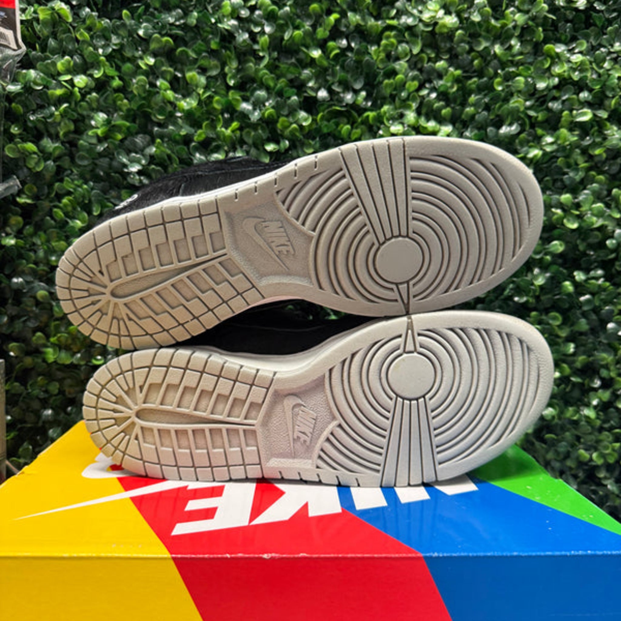 Nike SB Dunk Low "Medicom Toy" Size 10 Preowned