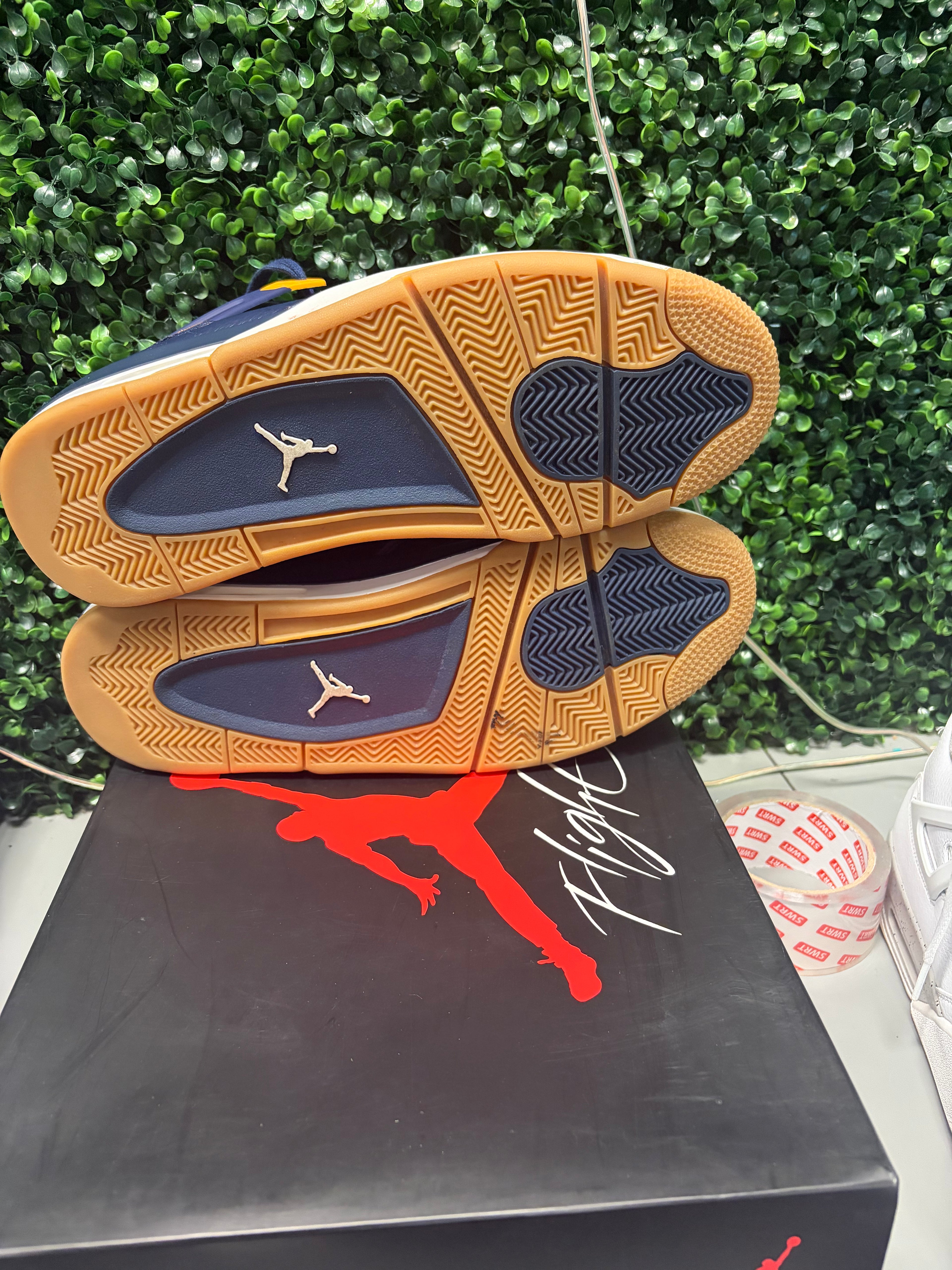 Jordan 4 Retro "Dunk From Above" Size 13 Preowned