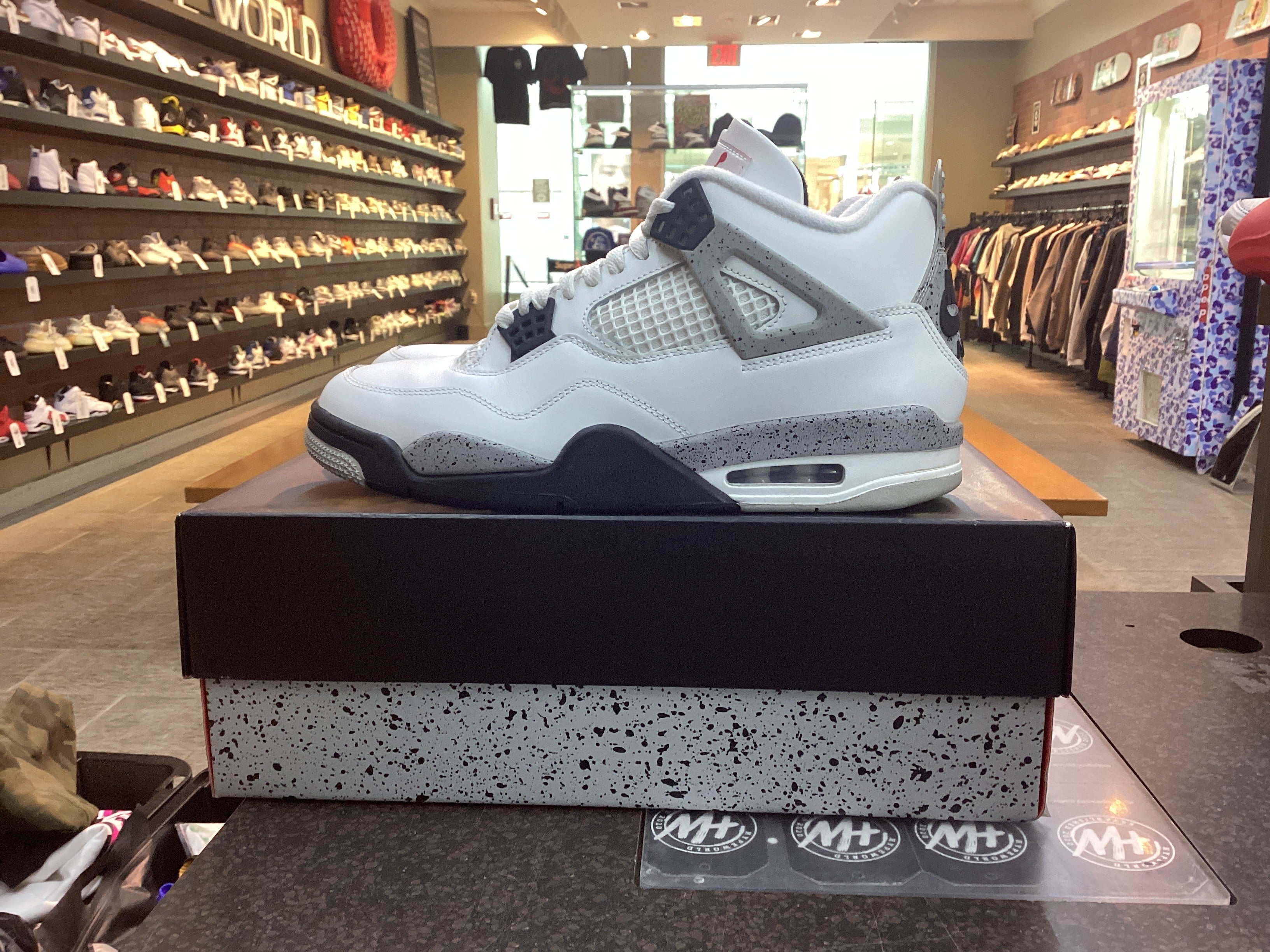 Jordan 4 “White Cement” Size 10.5 Pre Owned