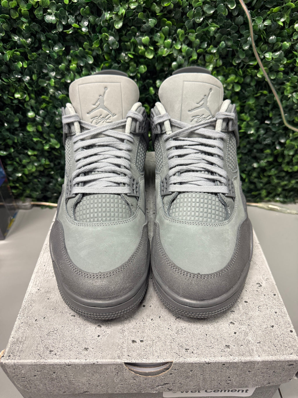 Jordan 4 "Wet Cement" Size 11 Preowned