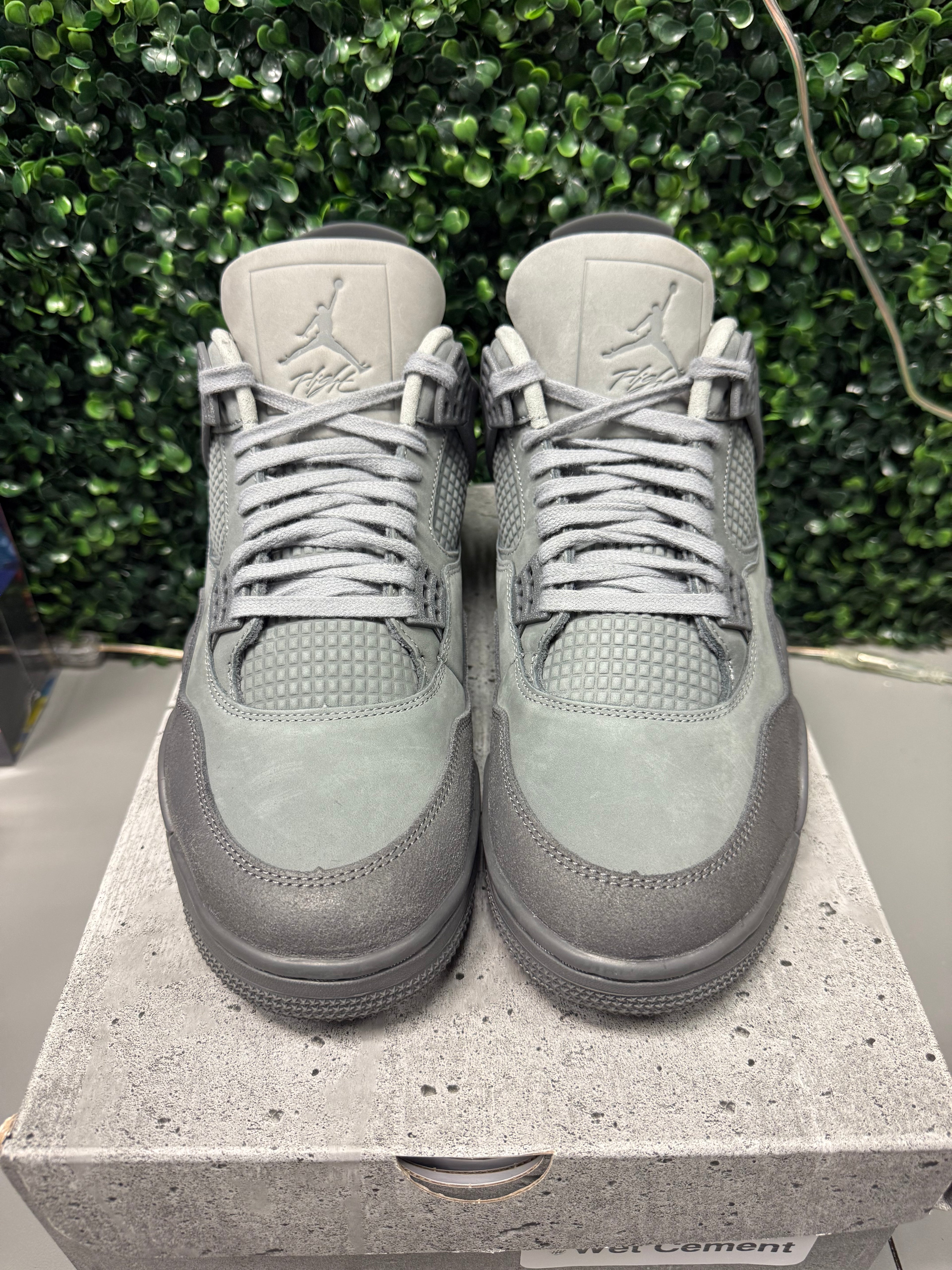Jordan 4 "Wet Cement" Size 11 Preowned