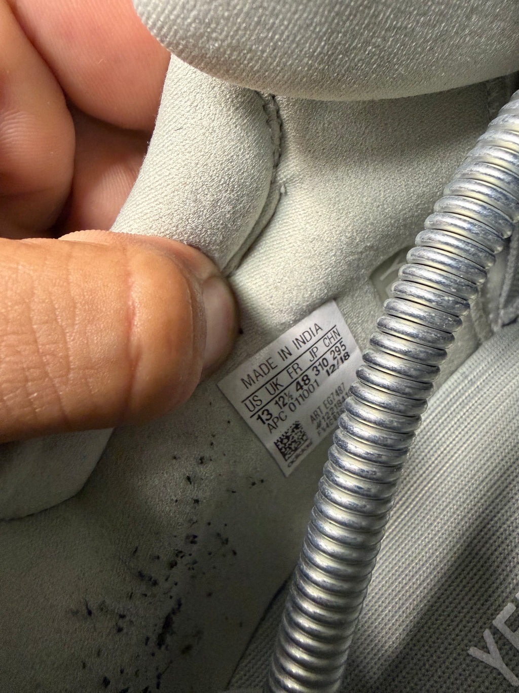 Yeezy 700 "Salt" Size 13 Preowned