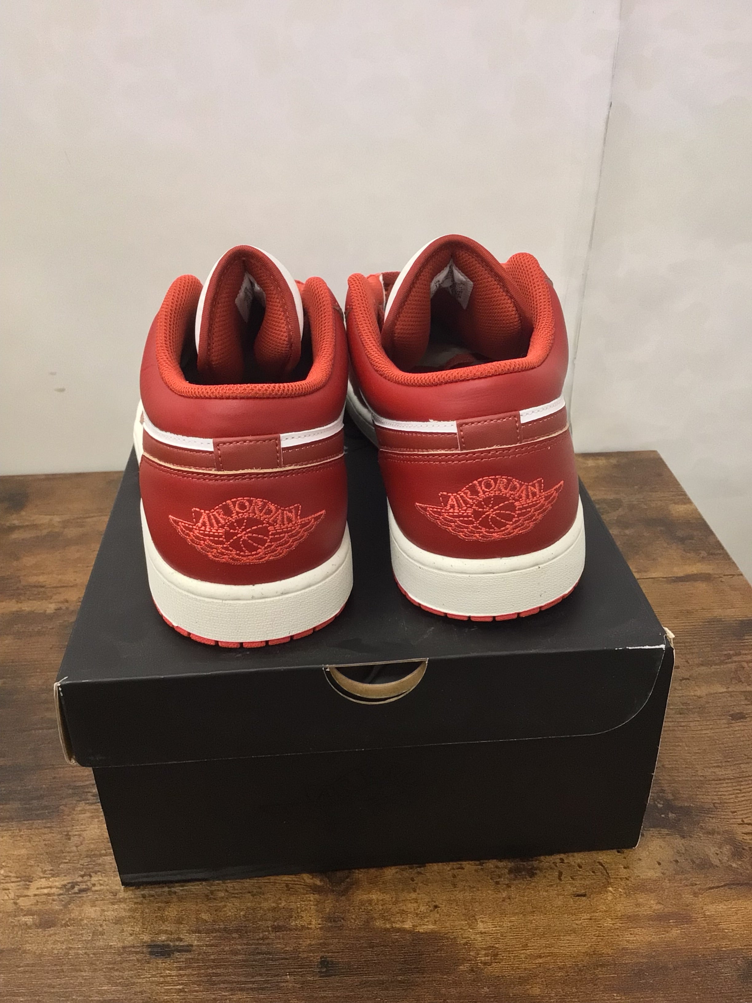 Jordan 1 Low SE “Dune Red” Size 13 Preowned