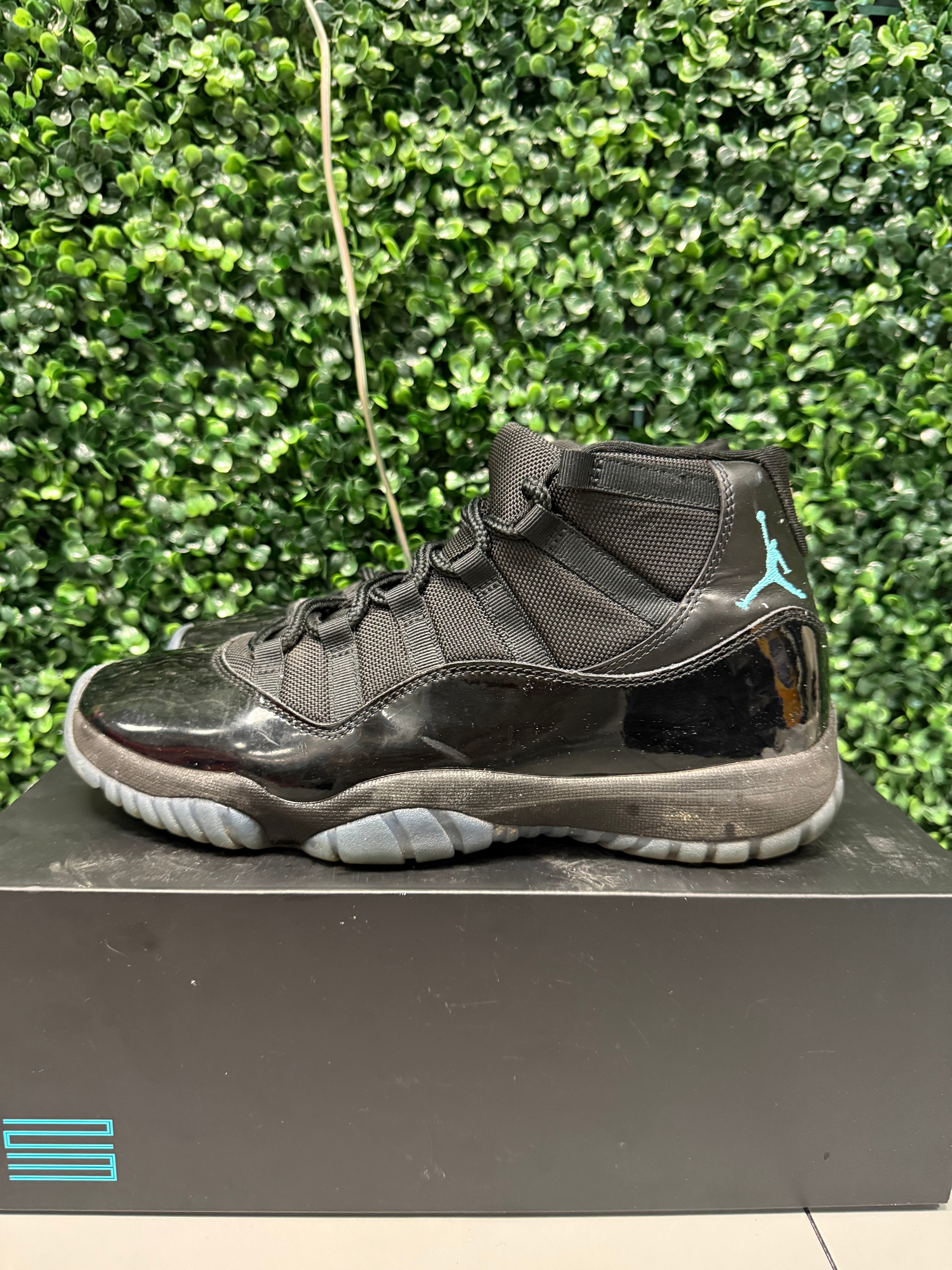 Jordan 11 High "Gamma 2025" Size 10.5 Preowned