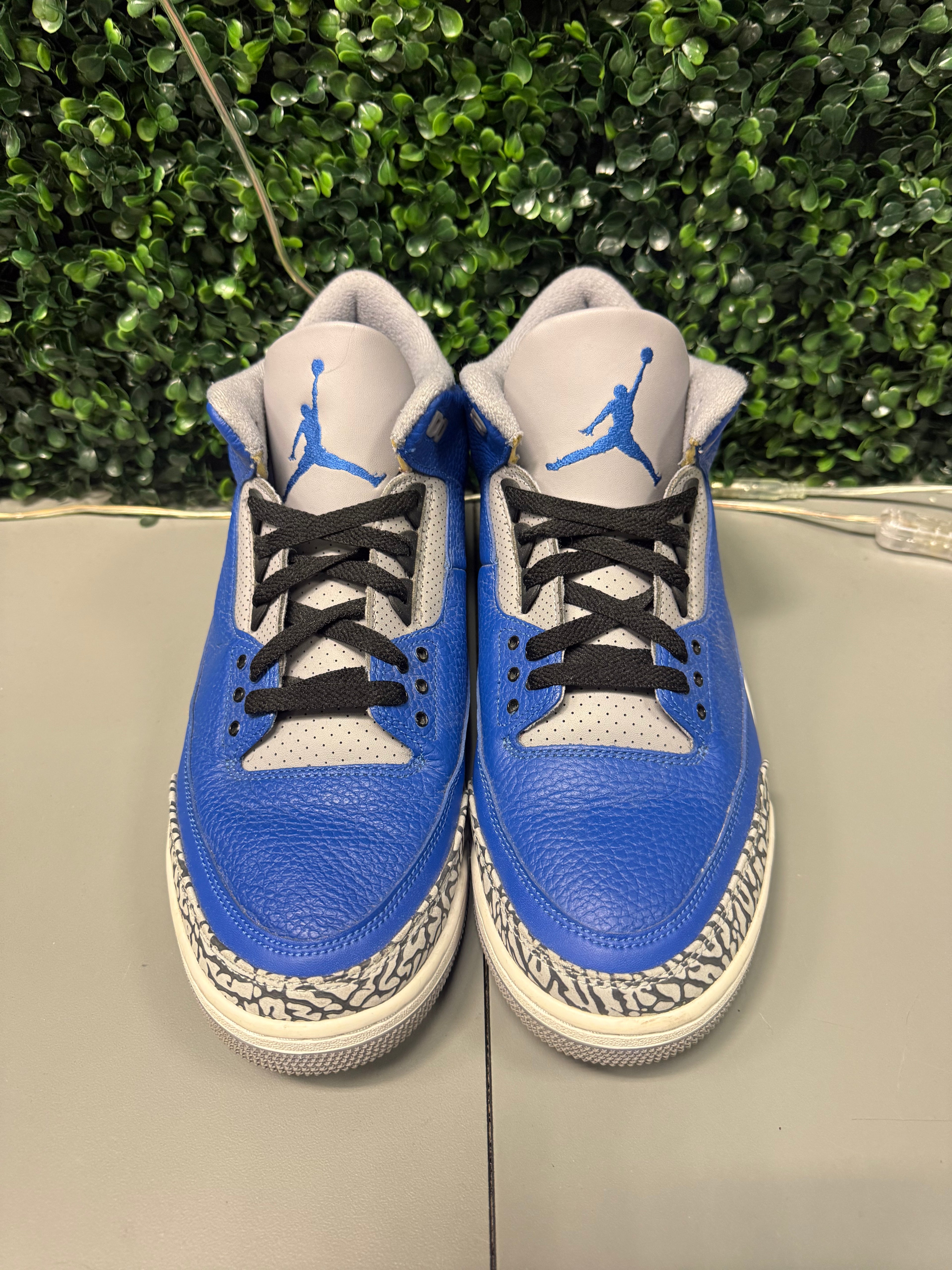 Jordan 3 "Varsity Royal Cement" Size 13 Preowned