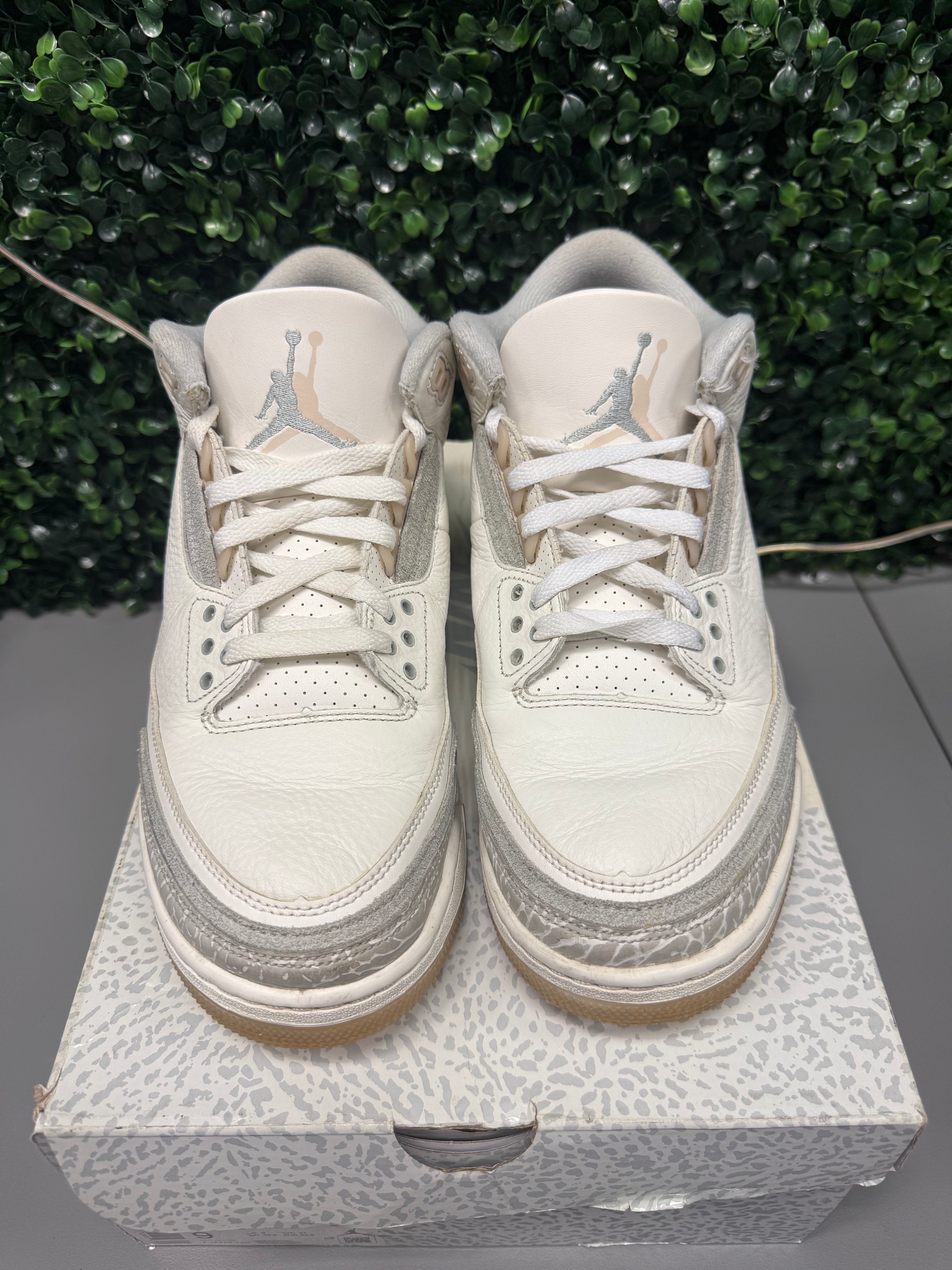 Jordan 3 "Craft Ivory" Size 9 Preowned