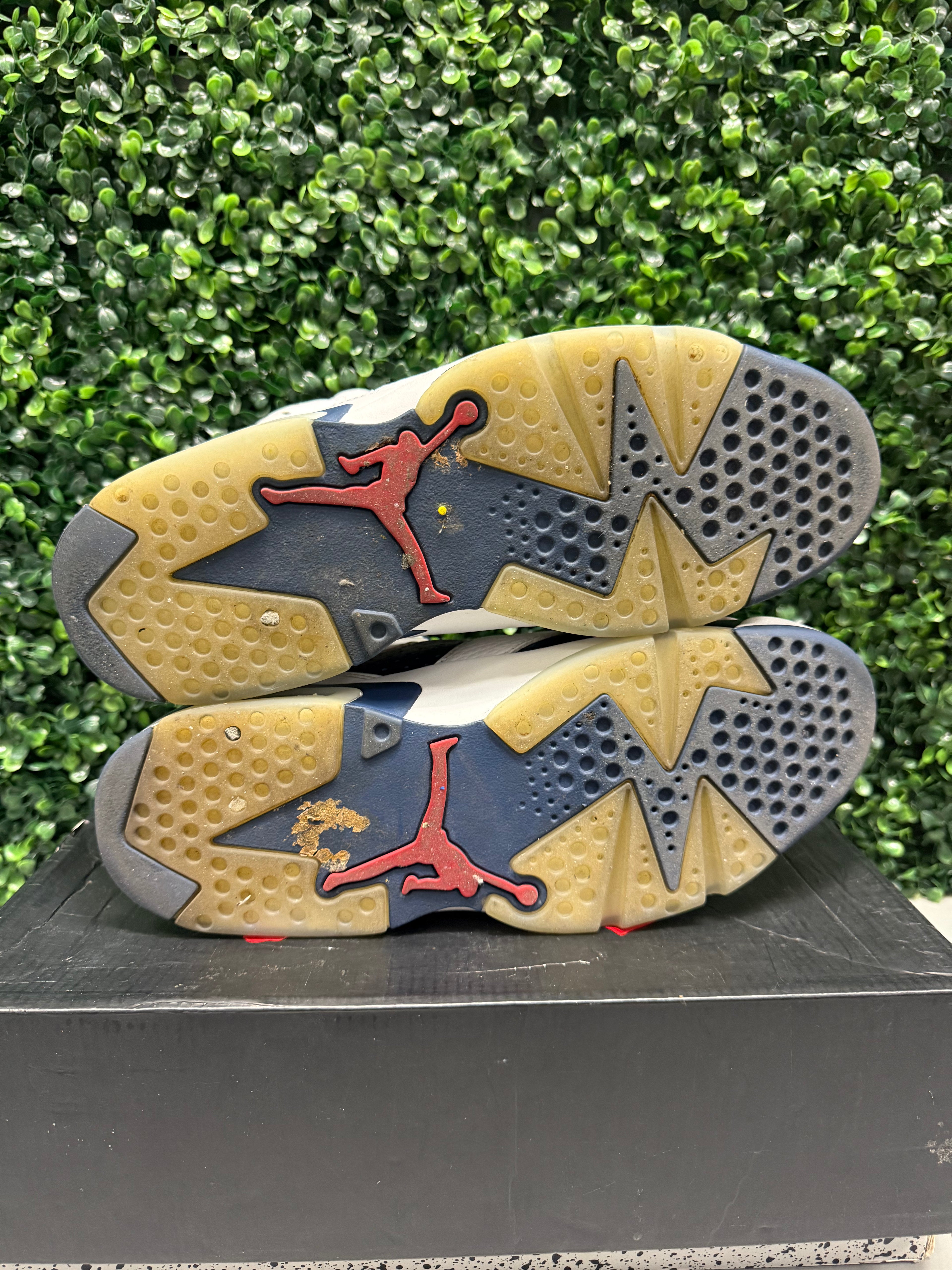 Jordan 6 "Olympic" Size 10.5 Preowned