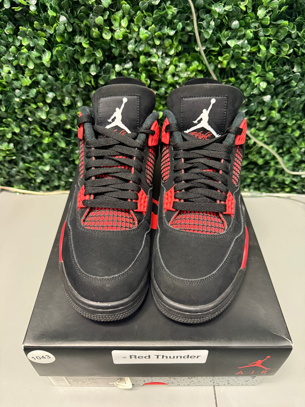 Jordan 4 "Red Thunder" Size 9 Preowned