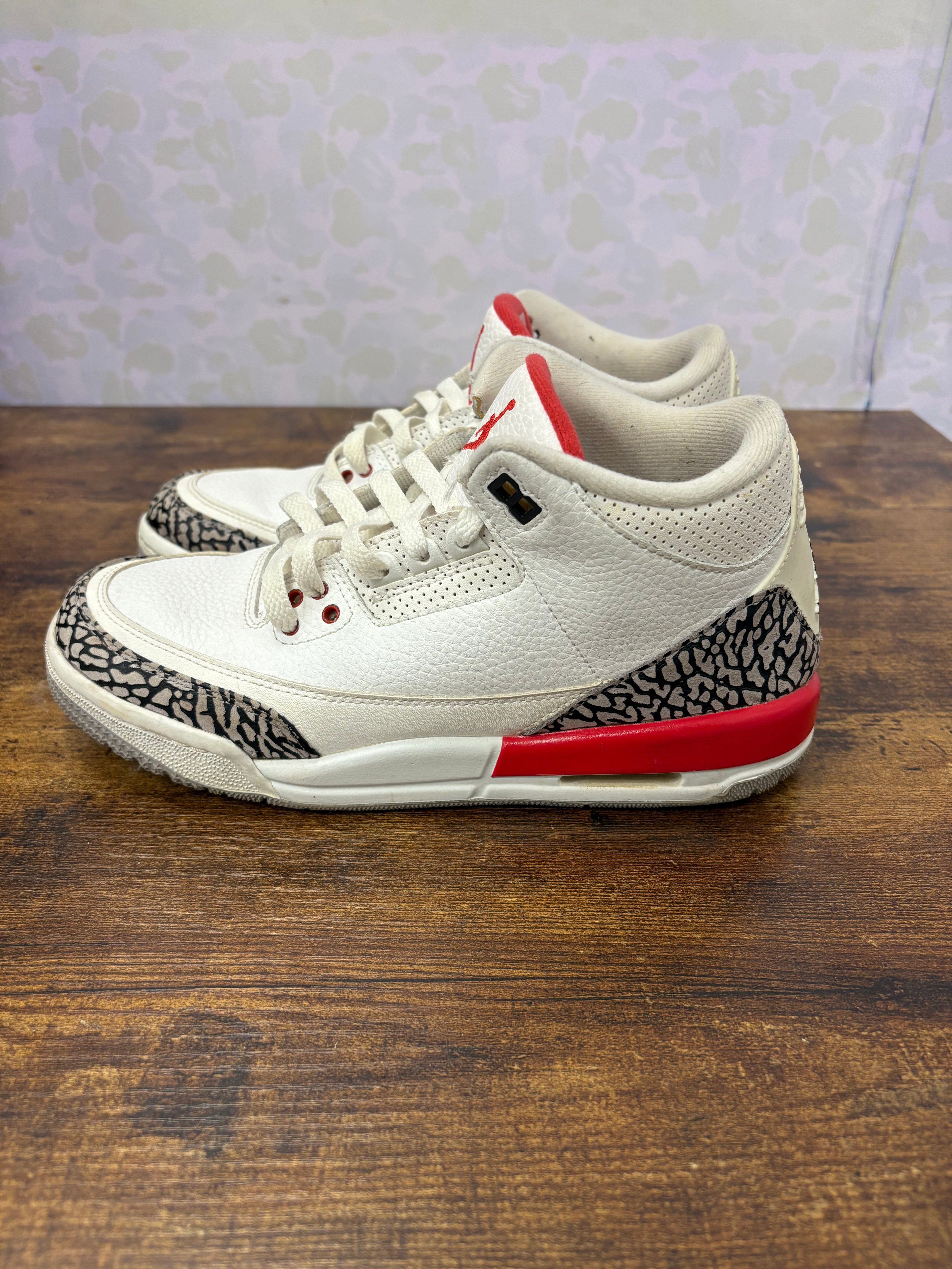 Jordan 3 “Hall of Fame” Size 6.5Y Preowned No Box
