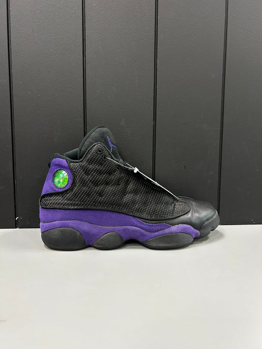 Jordan 13 "Court Purple" Size 6.5Y / 8W Preowned