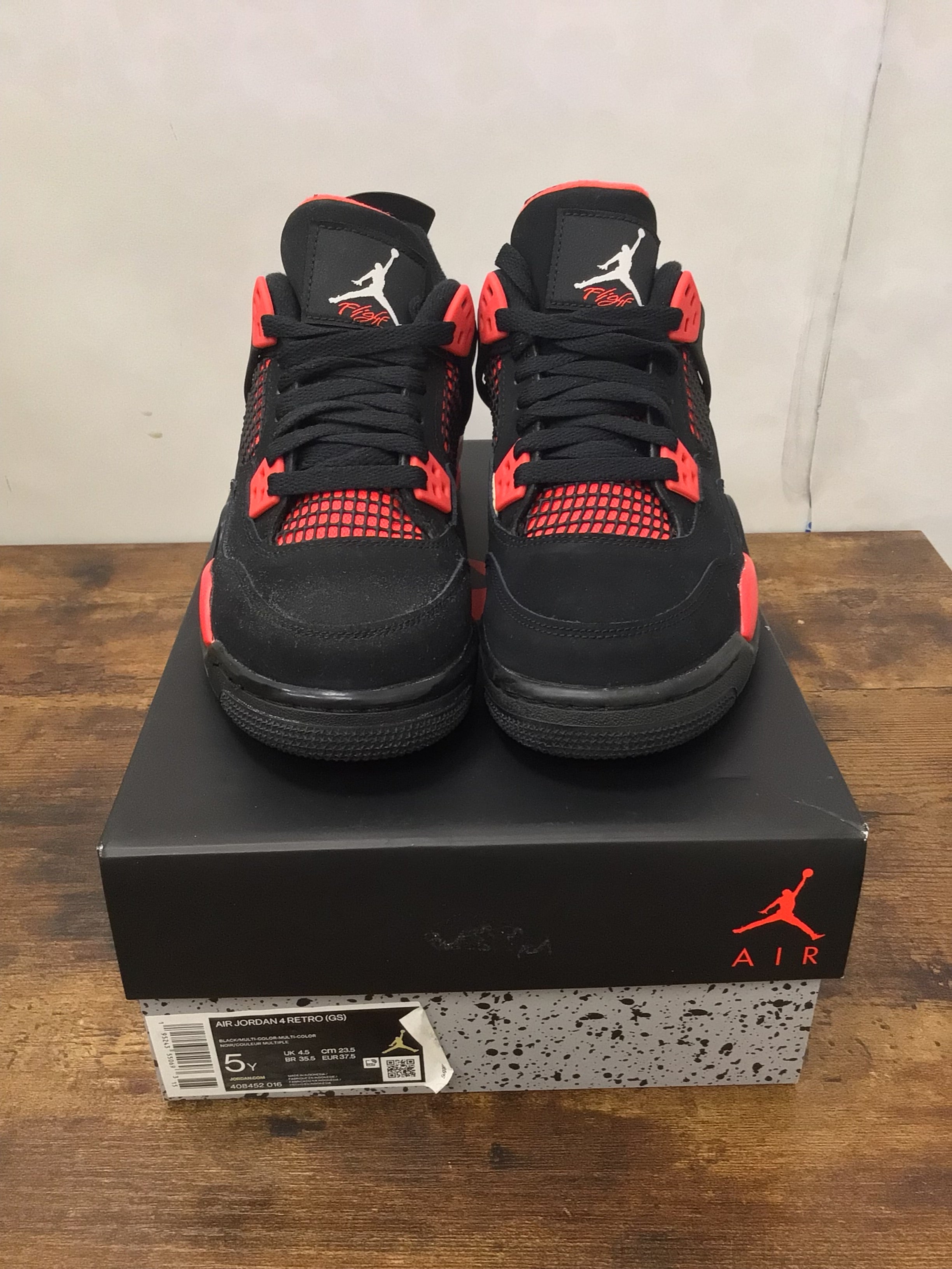Jordan 4 Retro “Red Thunder” Size 5 Preowned