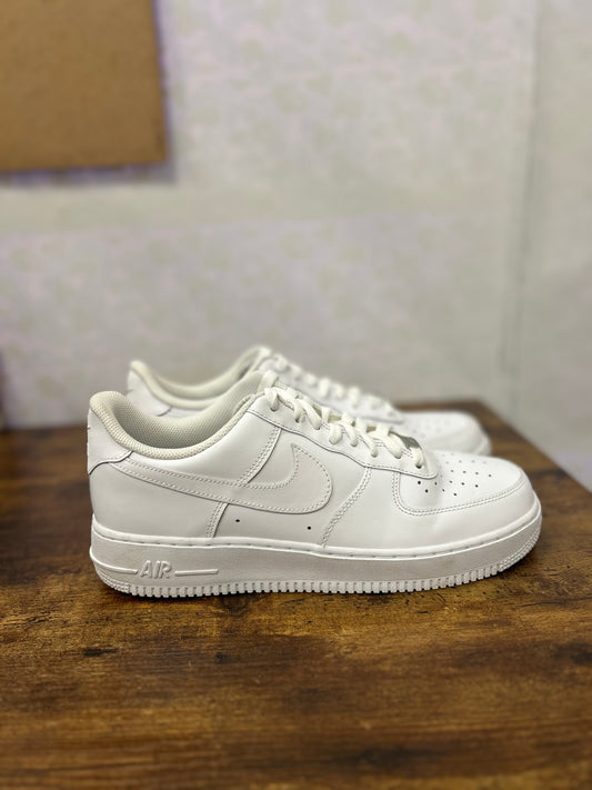 Nike Air Force 1 Low “White” Size 10 Preowned