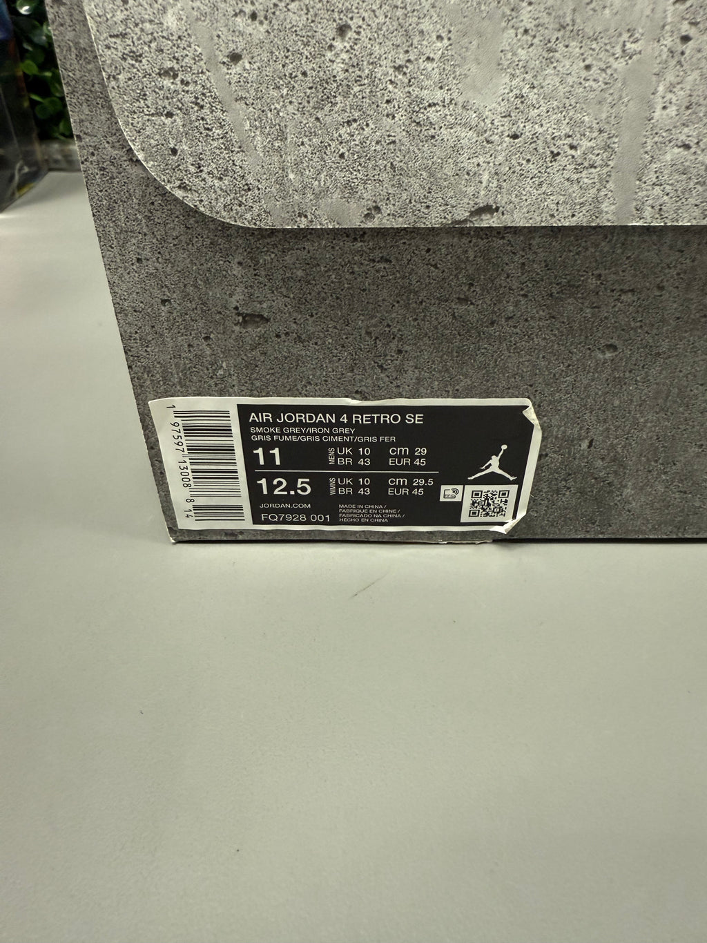Jordan 4 "Wet Cement" Size 11 Preowned