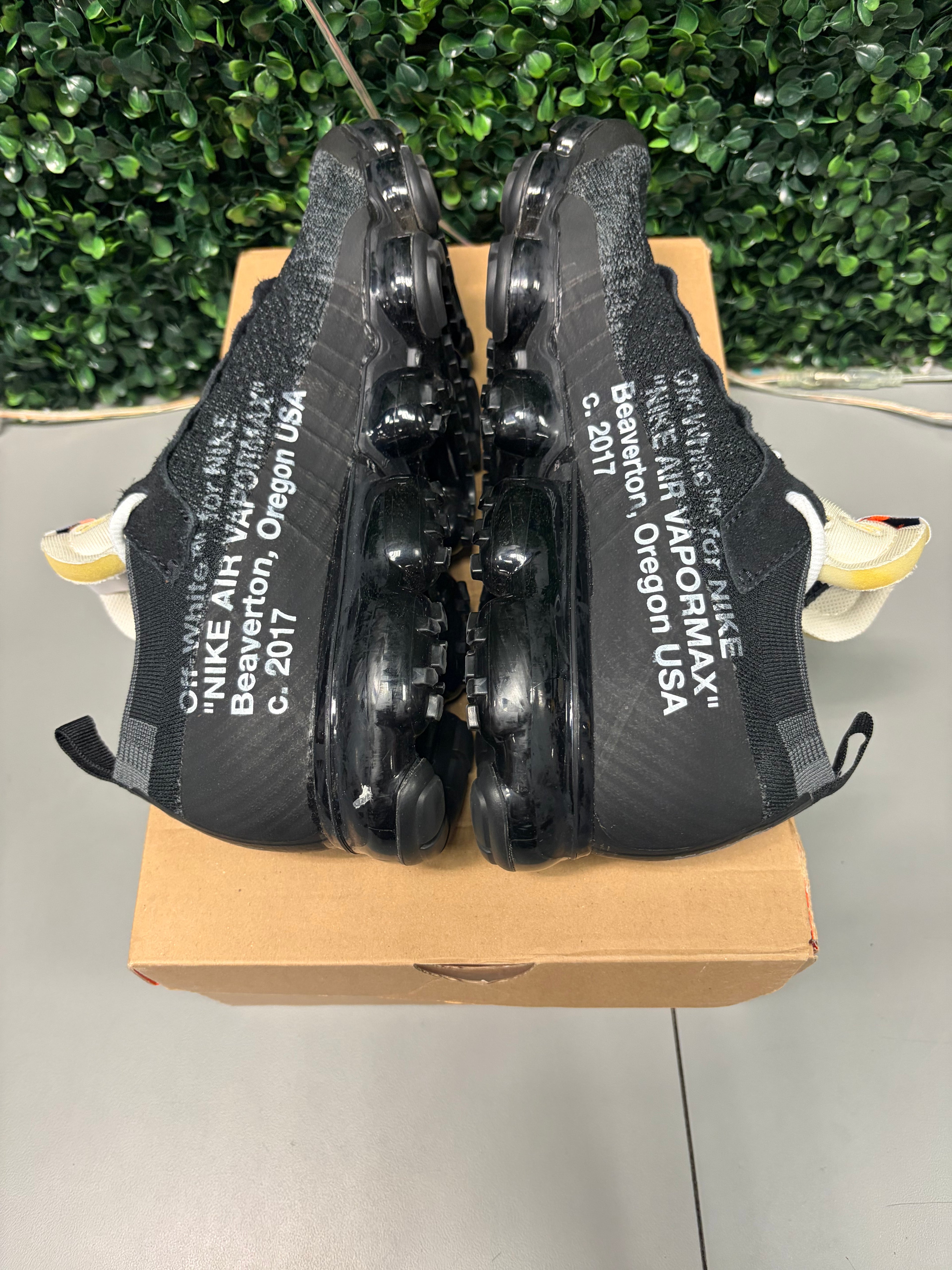 Nike Air VaporMax "Off-White" Size 11.5 Preowned