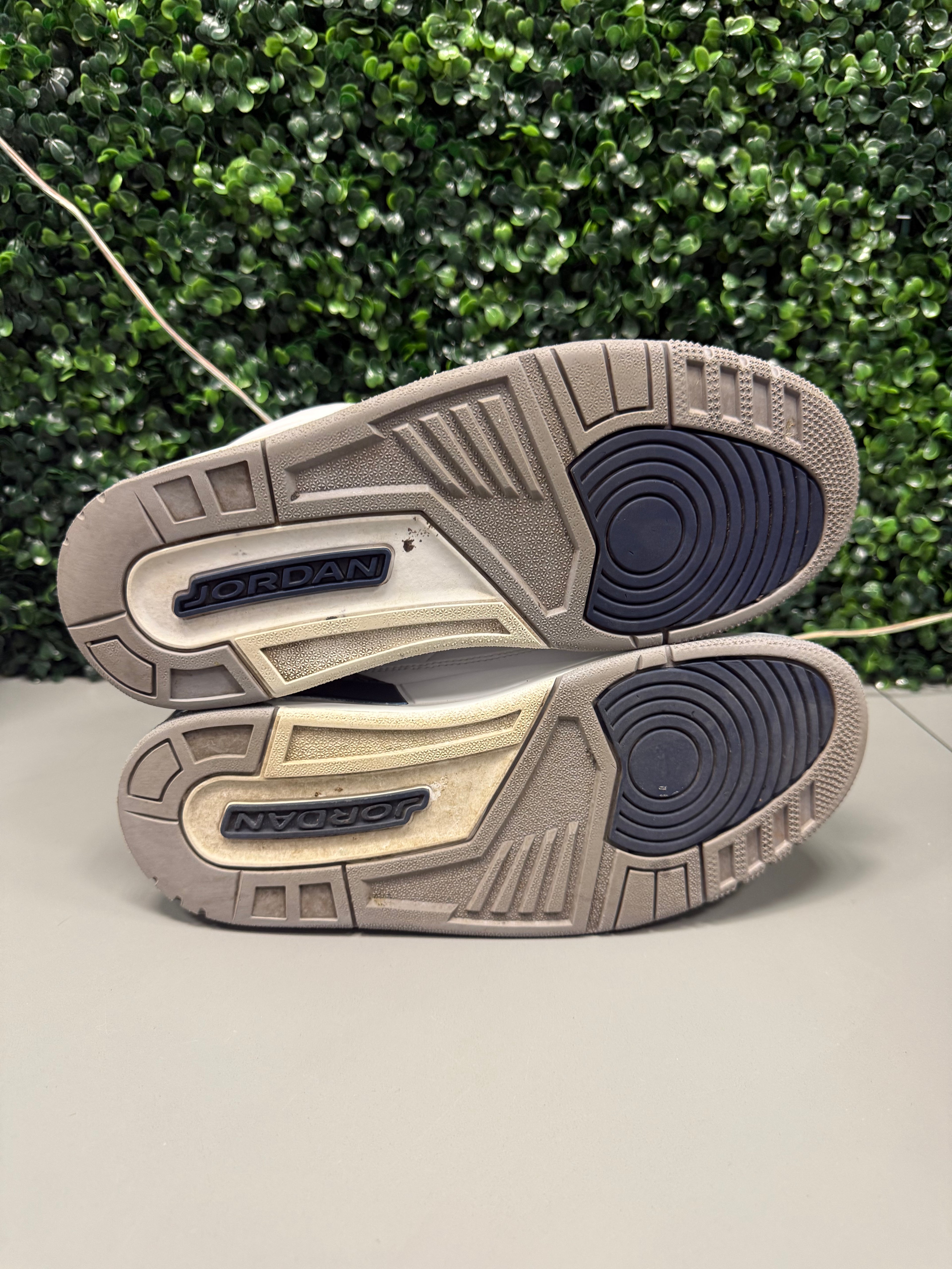 Jordan 3 "Midnight Navy" Size 9.5 Preowned