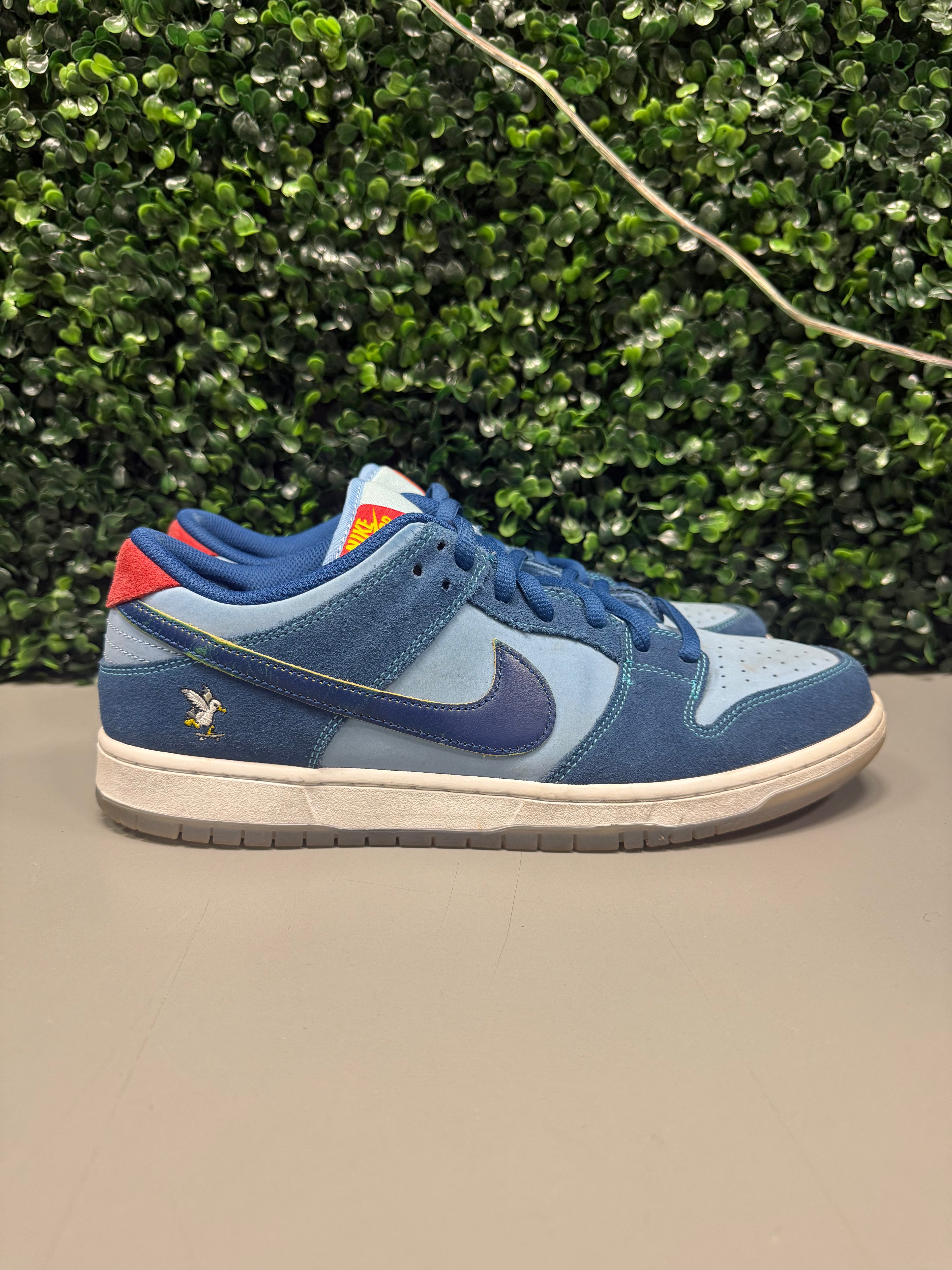 Nike SB Dunk Low "Why So Sad" Size 11 Preowned