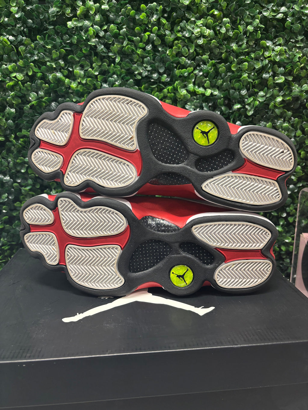 Jordan 13 "Grey Toe" Size 10 Preowned