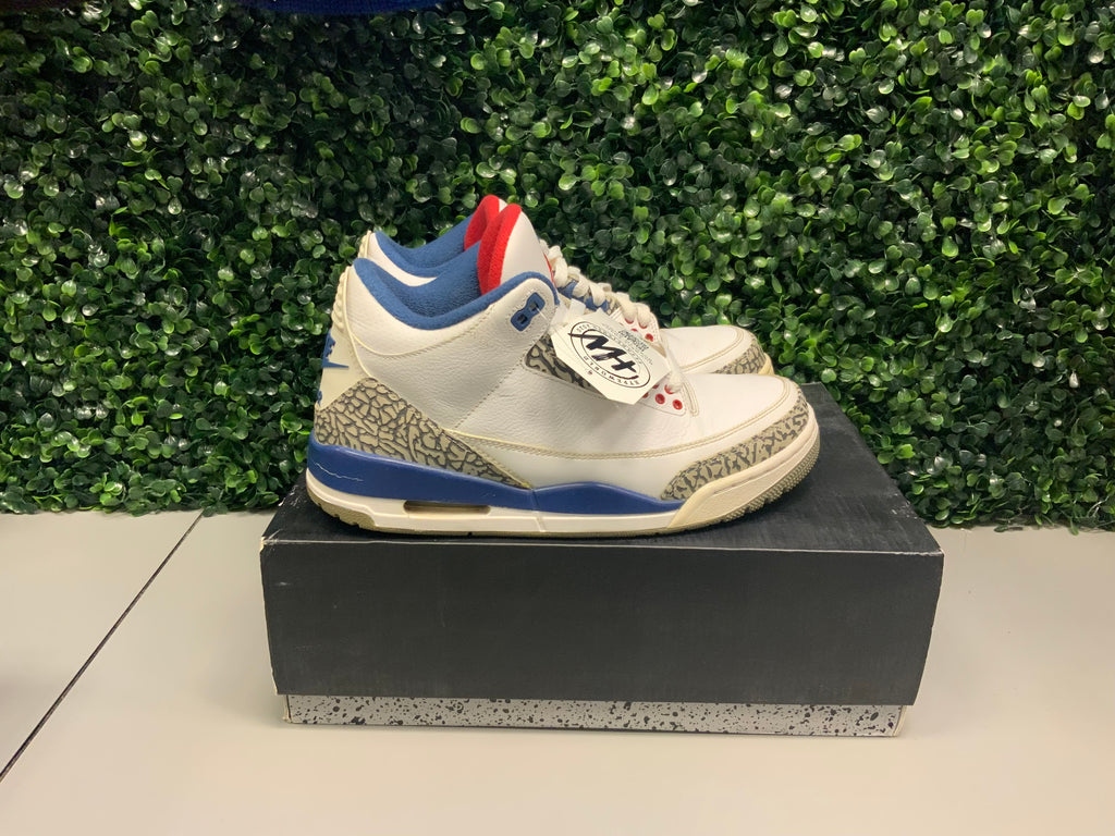 Jordan 3 "True Blue" Size 8 Preowned