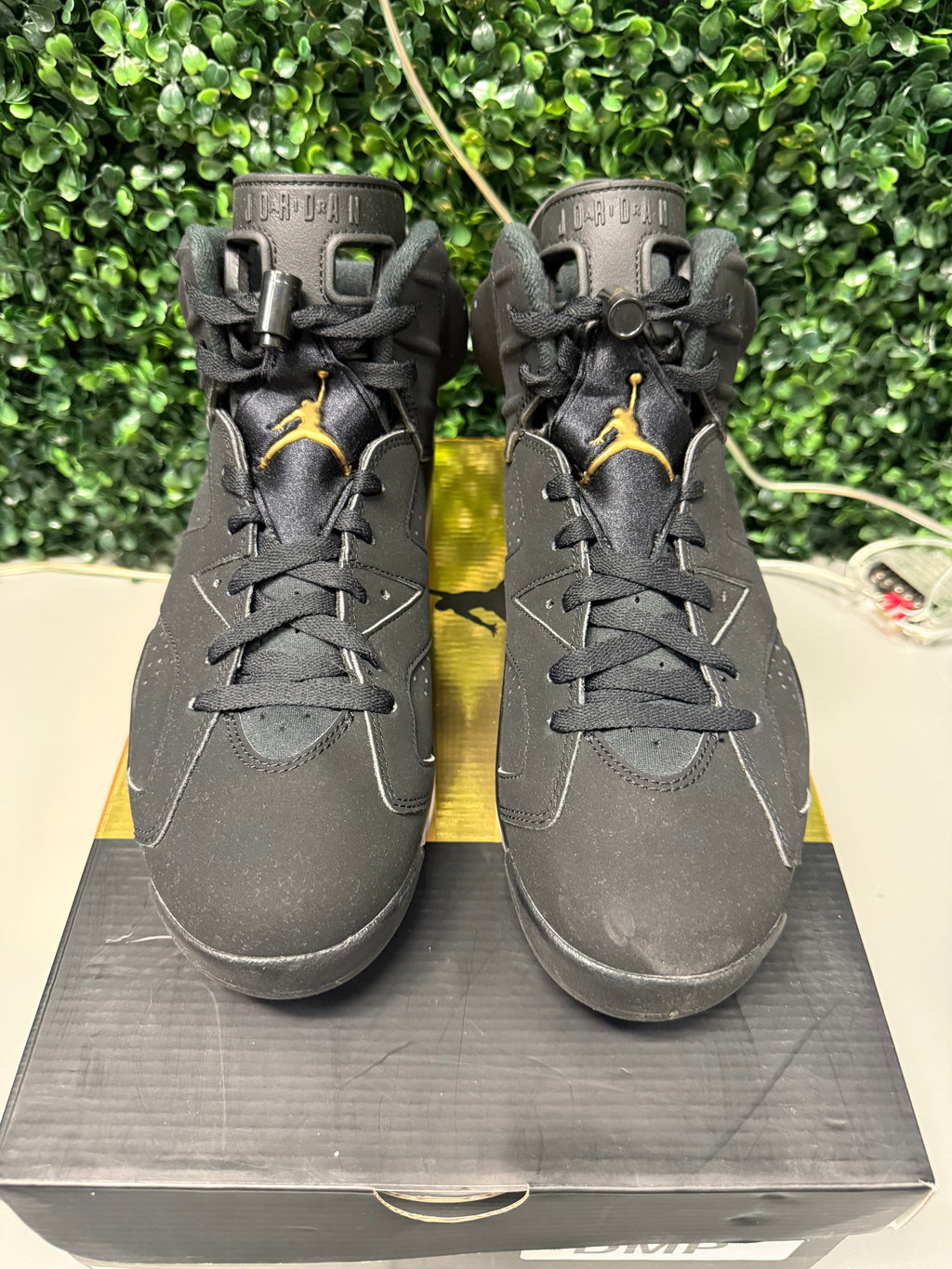 Jordan 6 "DMP 2020" Size 9.5 Preowned