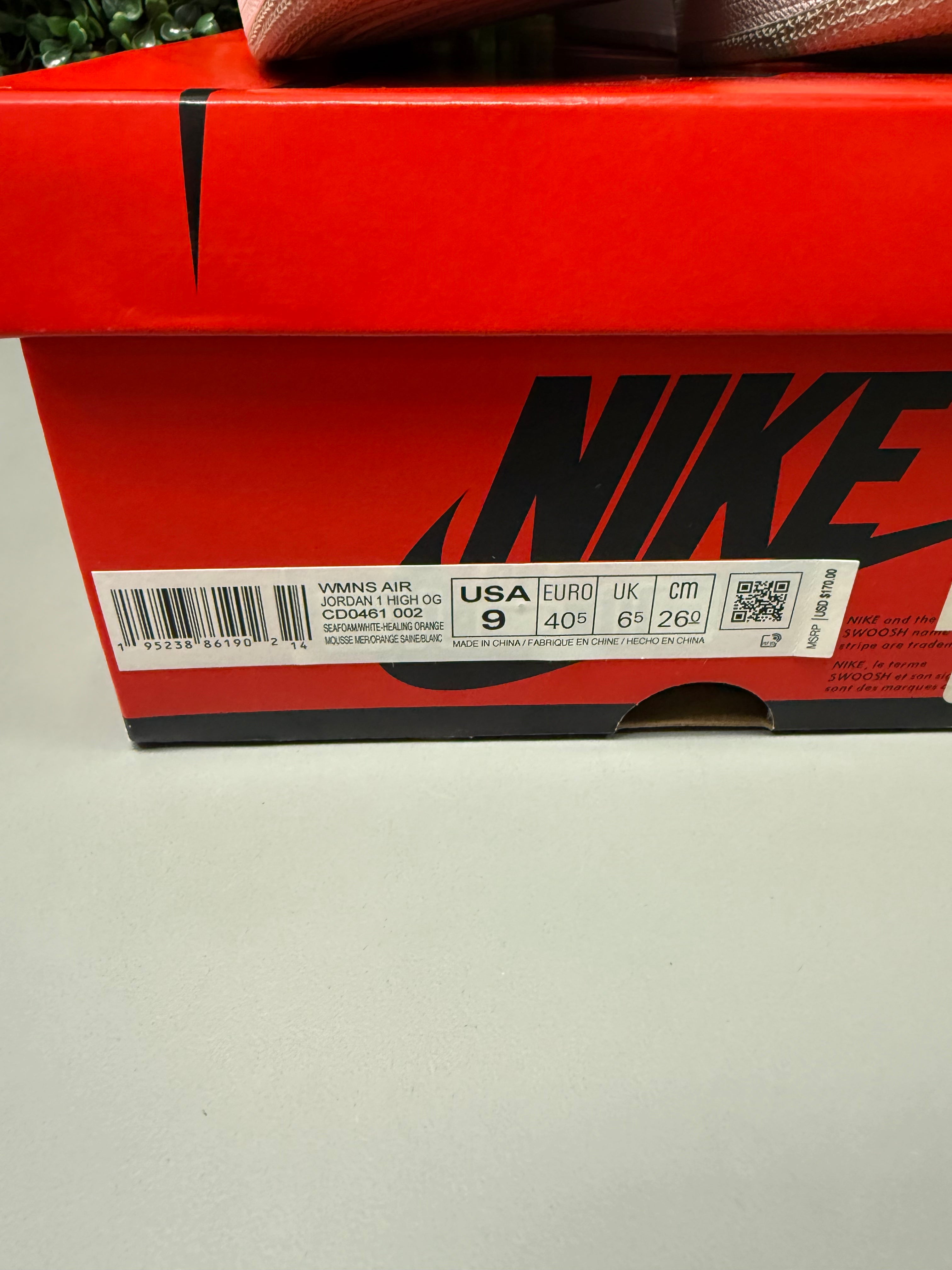 Jordan 1 High "Seafoam" Size 9W / 7.5M Preowned