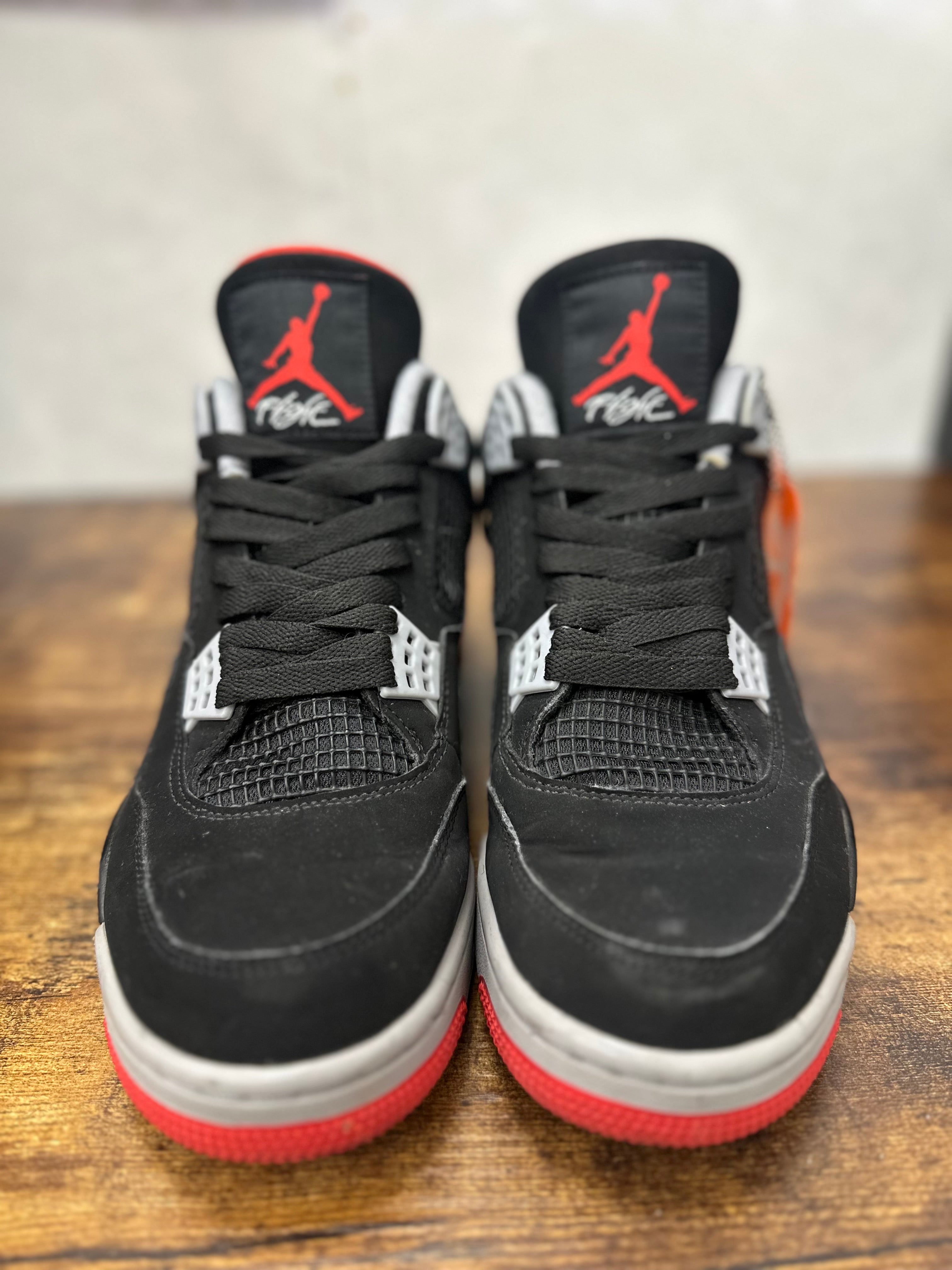 Jordan 4 Retro “Bred” Size 10 Preowned no box